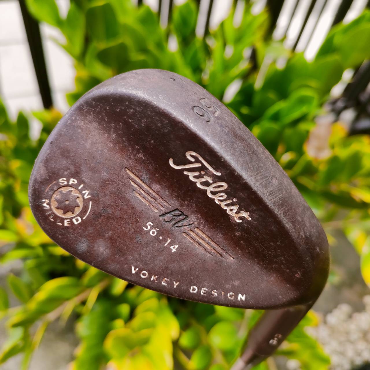 WEDGE Titleist Vokey รุ่นสนิม องศา 56 BOUNCE 14 WEDGE FLEX เป็นรุ่น SPIN MILLED สปินจัดมาก ไม้กอล์ฟพรีเมี่ยมมือสอง ของแท้ By NakaraLuxurious