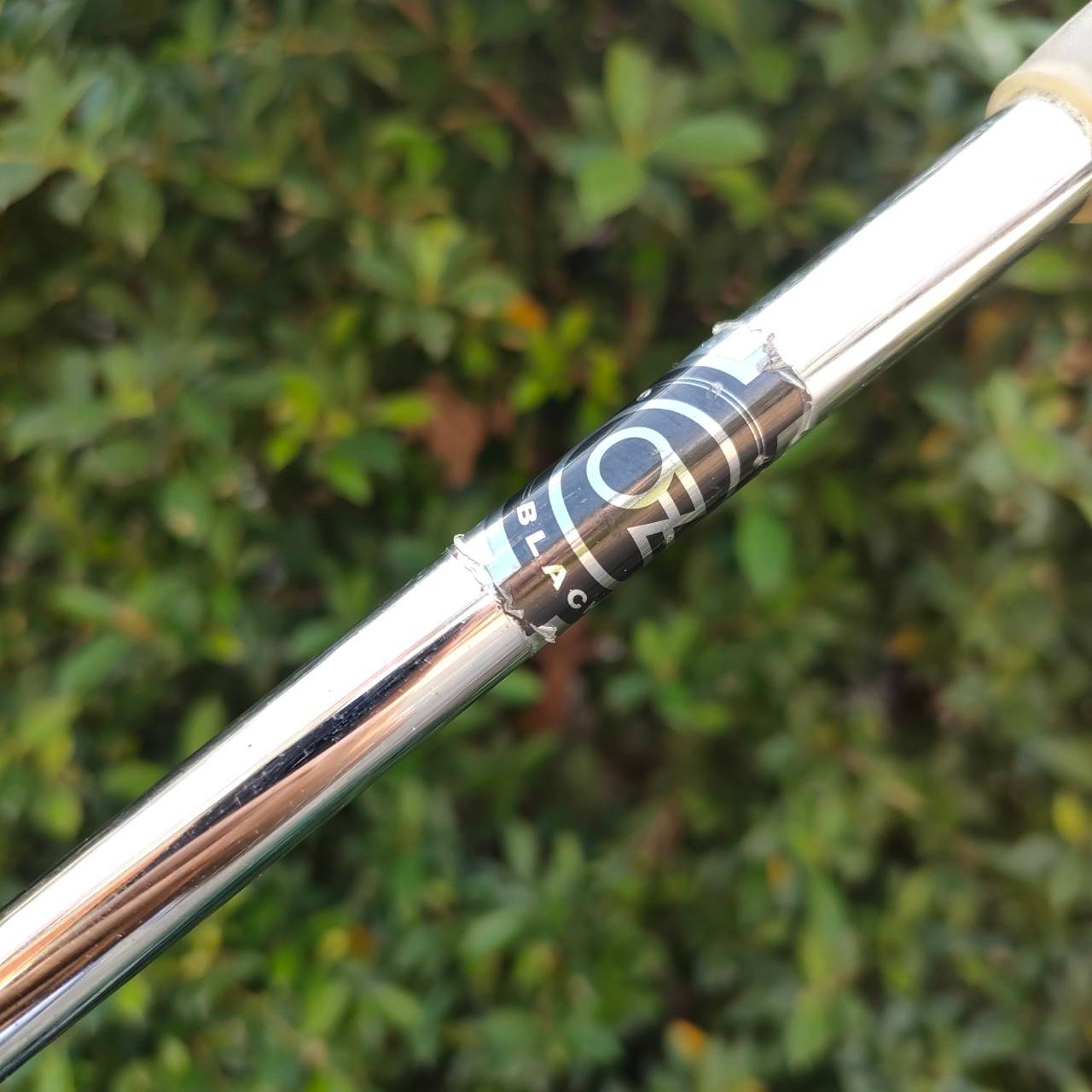 PUTTER NIKE OZ ความยาว 33 นิ้ว ทองมอลเล็ต พัตต์ง่ายมาก ชดเชยความผิดพลาดได้สูง ไม้กอล์ฟพรีเมี่ยมมือสอง By NakaraLuxurious