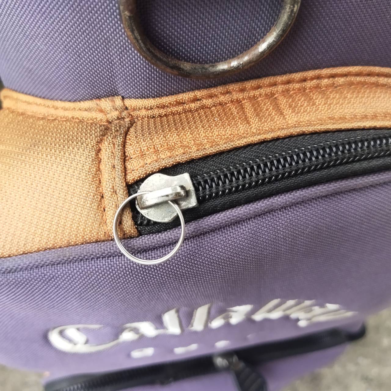 ** ไม่มี COVER ** ** หัวซิปหลุด ** ถุงกอล์ฟ Callaway แบบ 14 ช่อง