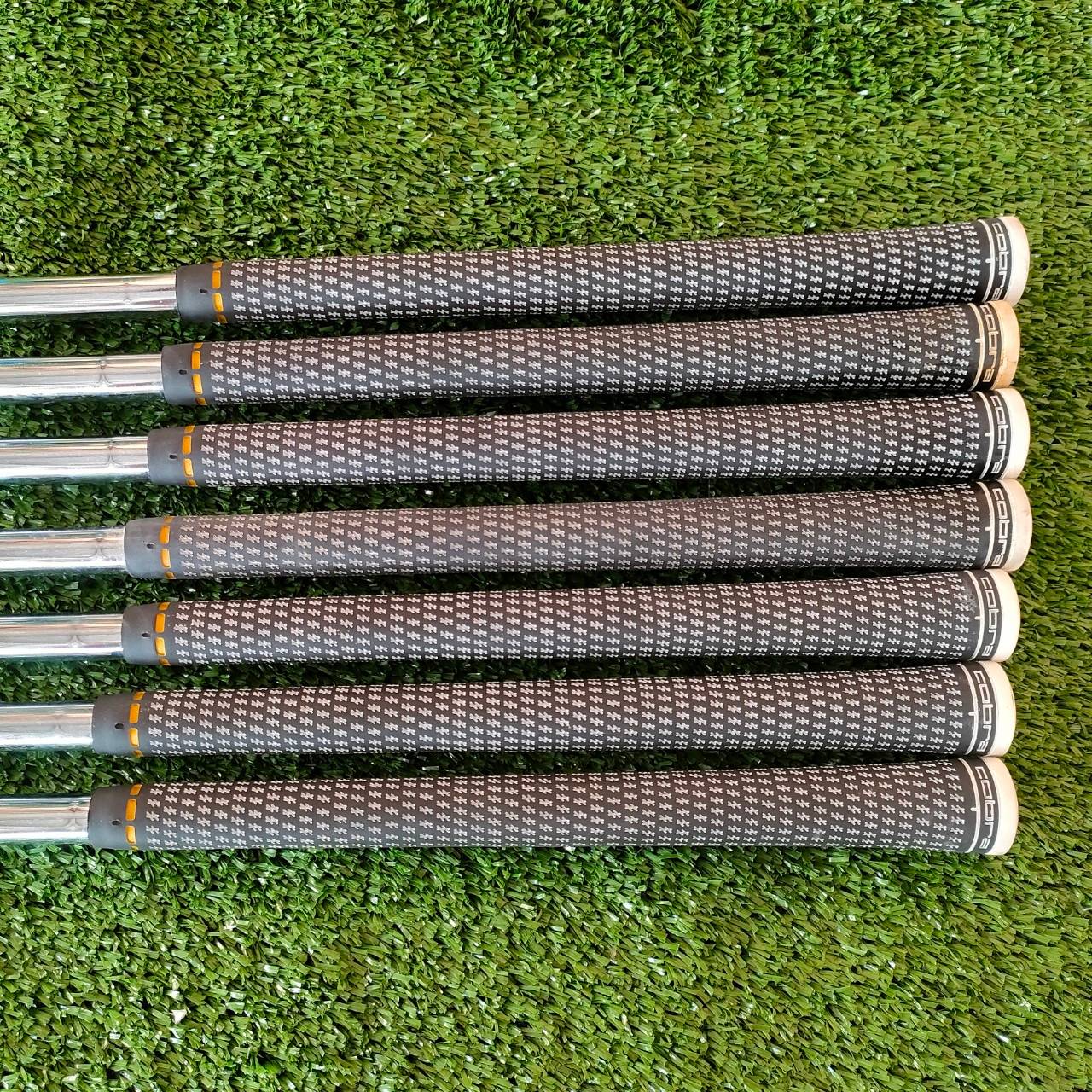 ชุดเหล็ก COBRA FLYZ+FORGED สวยนางฟ้า ใหม่มากๆ มีเหล็ก 4 - 9 เเละPW ก้าน KBS TOUR BY FST สุดยอดเหล็ก FORGED ที่ตีง่ายมาก และตีไกลมาก ก้านสุดพรีเมี่ยม