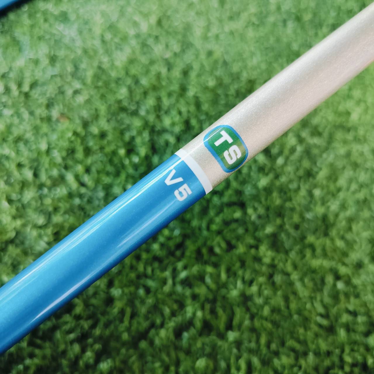 ก้านใส่หัวไม้ของเด็ก USKG U.S.Kids GOLF TS-57 V5 เป็นก้านของใหม่มือหนึ่ง ความยาวก้าน 37 นิ้ว** ก้านไม้กอล์ฟสำหรับเด็ก ที่ดีที่สุดในโลก!!! ลดล้างสต๊อค!!!