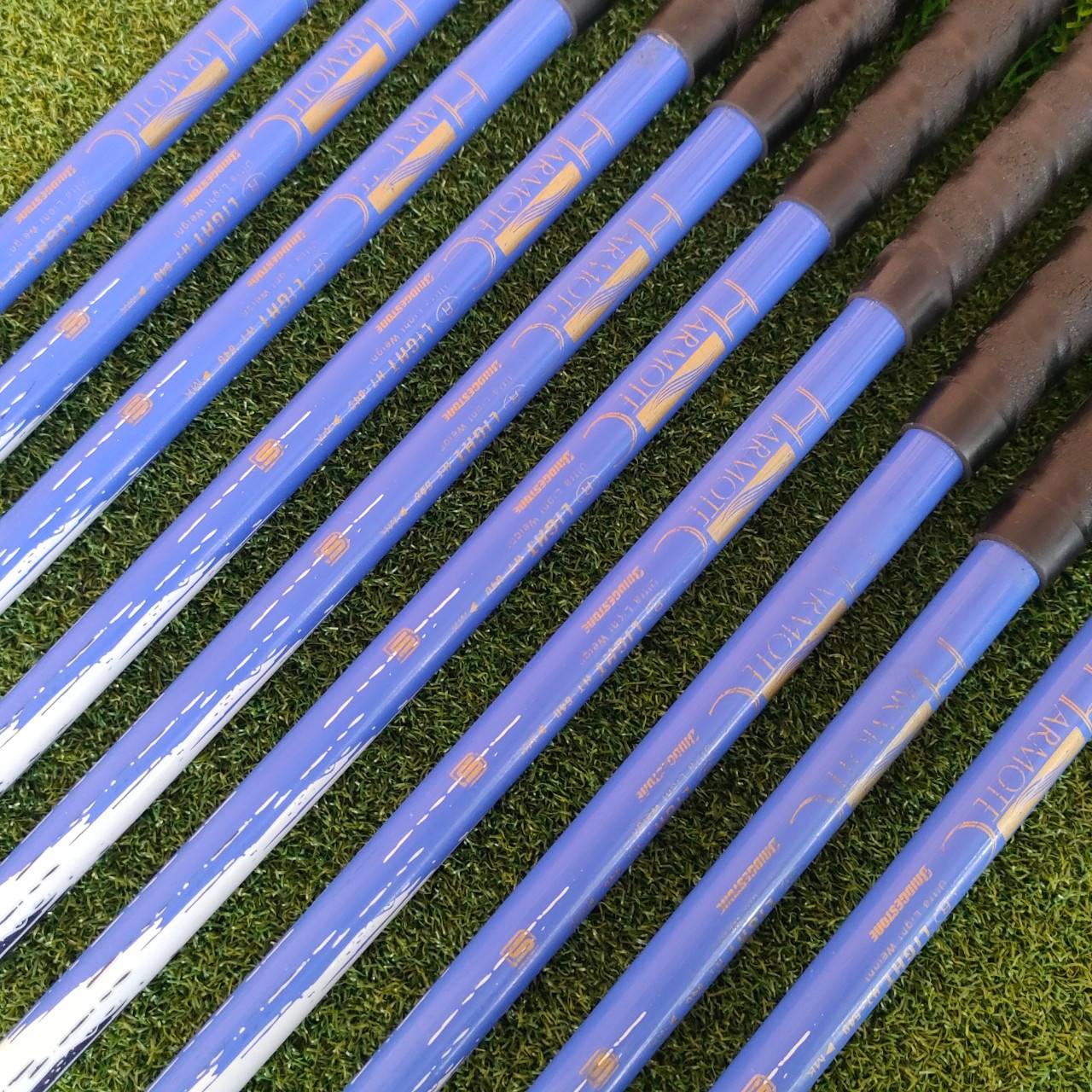 ชุดเหล็ก BRIDGESTONE TOUR BRIDGE NEWING มีเหล็ก 3-PW SW P/S ชุดใหญ่ 10 ชิ้น ก้าน HARMOTE NEWING FLEX R ก้านเบา เน้นตีตรง ตีง่ายๆ สบายๆ สภาพสวยๆ กริพสวยครับ