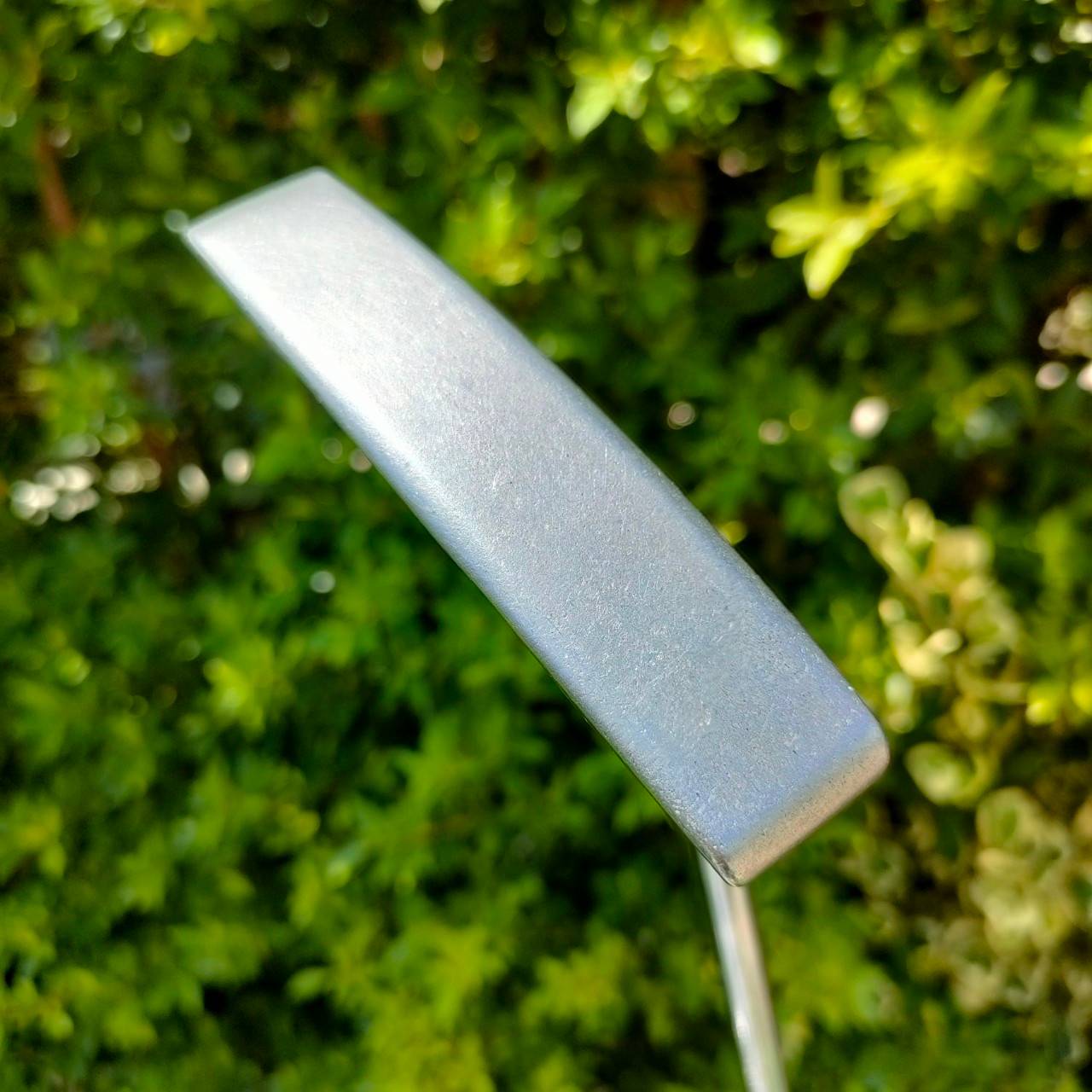 PUTTER PING PAL4 ความยาว 35 นิ้ว ก้าน PING รุ่นนี้เป็นรุ่นหน้ายาว สุดยอดพัตเตอร์มาตรฐาน ซีรี่ Calassic ของ PING ไม้กอล์ฟมือสอง ของแท้ BY NakaraLuxurious