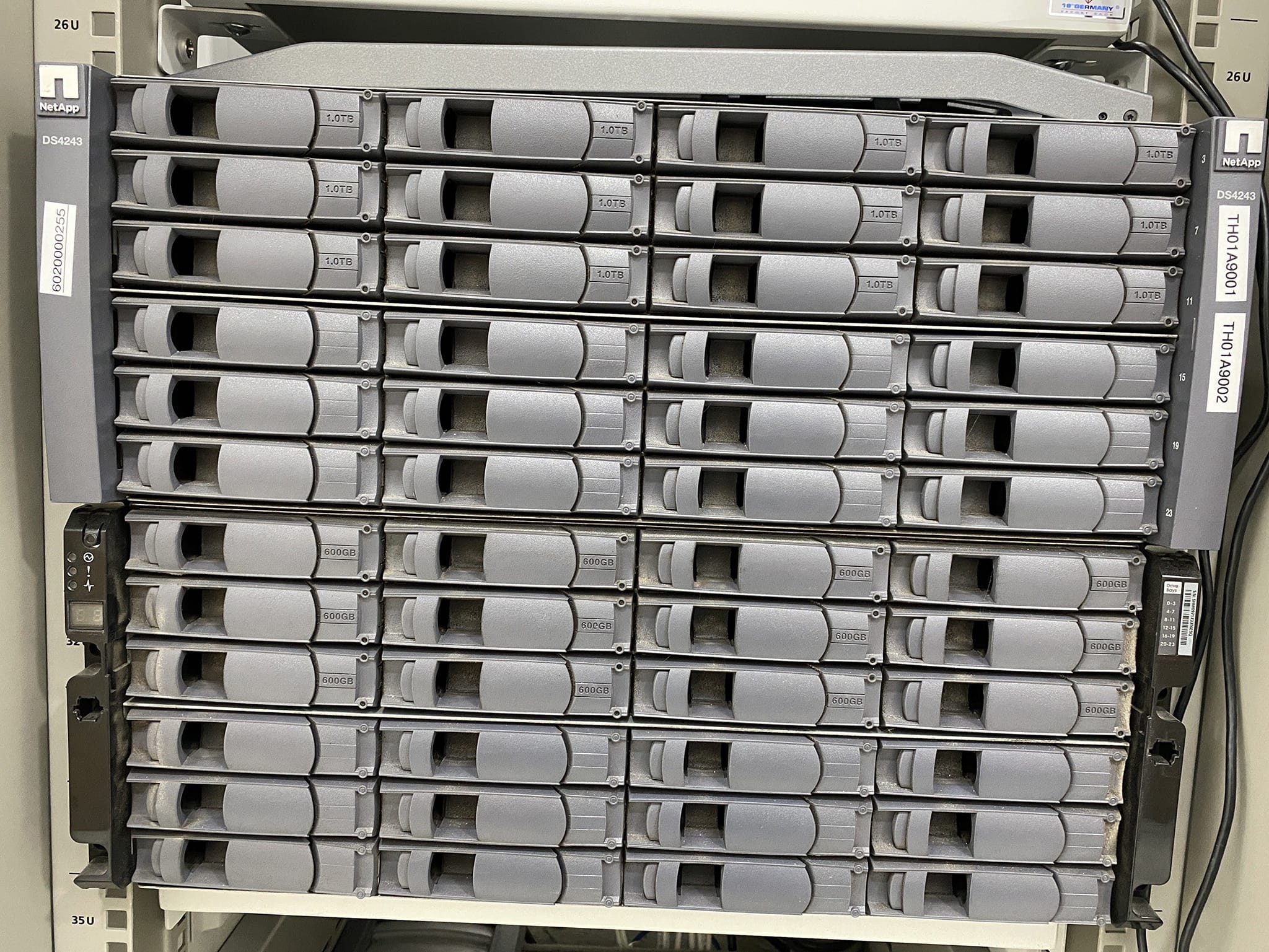 NetApp DS4243 Disk Shelf Storage Array NAJ-0801