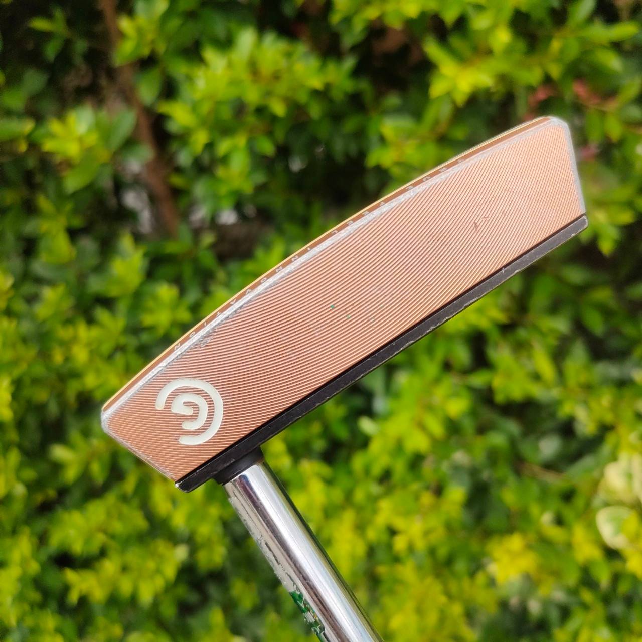 PUTTER CLEVELAND TRI 6.5 ความยาว 34 นิ้ว สุดยอดพัตเตอร์ ของ CLEVELAND หน้าไม้ STEEL แบบเกาะไลน์ มีศูนย์เล็ง เล็งง่ายมากและแม่นยำแบบสุดๆ ไม้กอล์ฟมือสอง ของแท้ BY NakaraLuxurious