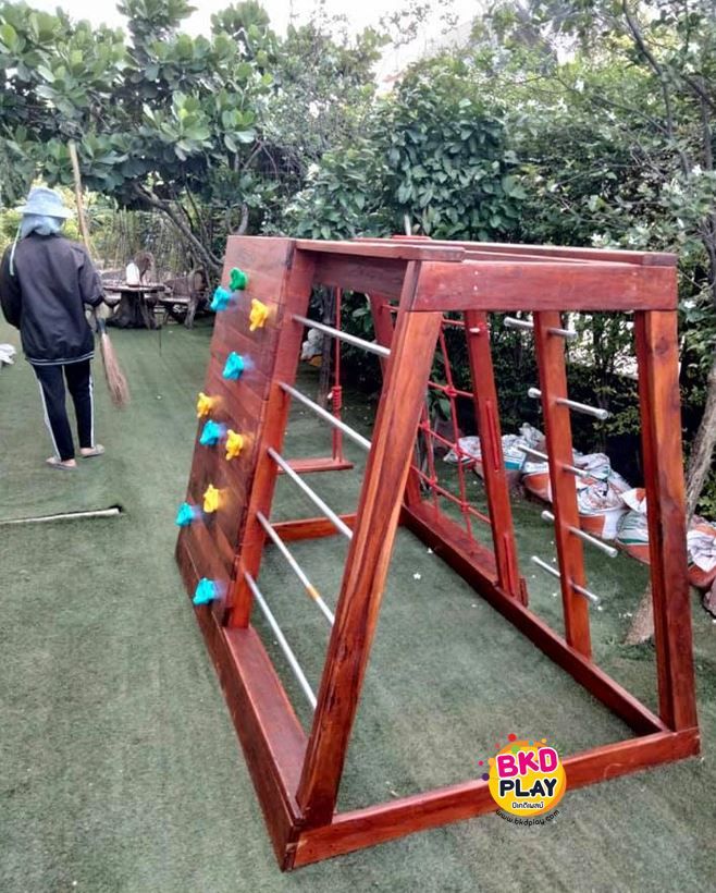 เครื่องเล่นสนามไม้ ชุด B ปีนป่ายเชือก ,ชิงช้า ,ปีนหน้าผา ปีนป่ายไม้ เครื่องเล่นสนามกลางแจ้ง ของเล่นสนาม wood playground