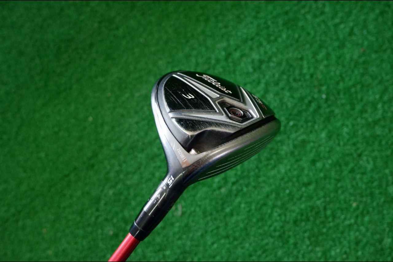 FAIWAY 3 TITLELIST 915 F