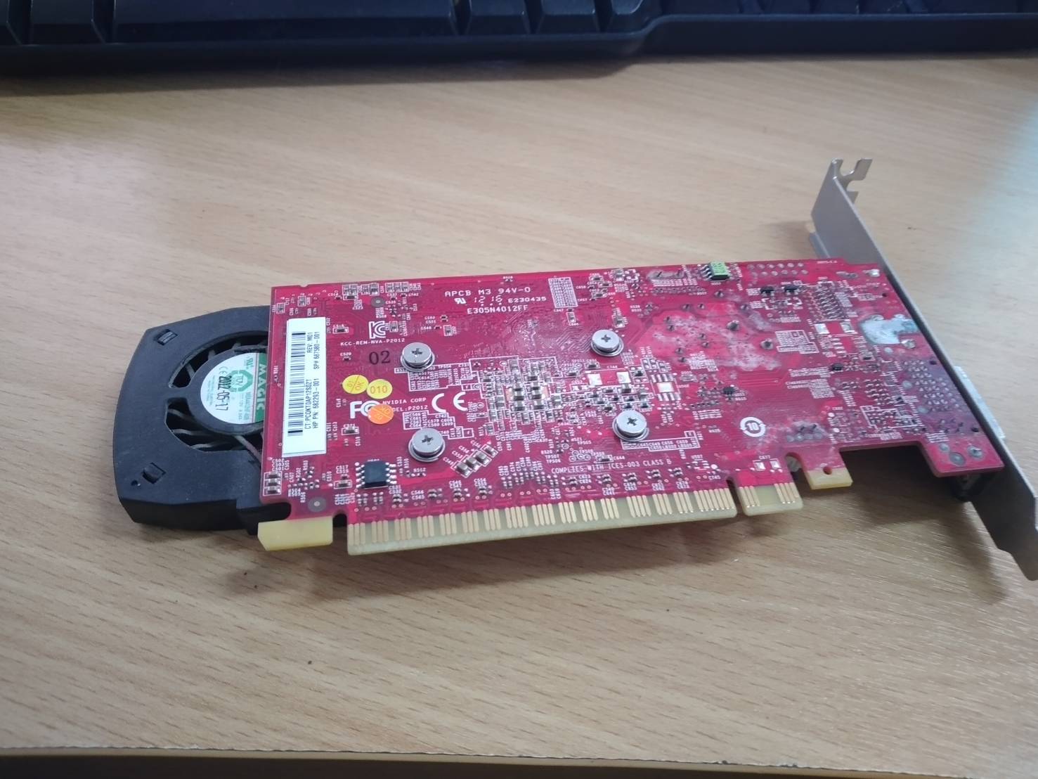 HP nVidia PCI-E 2.0 x16 GeForce GT630 2GB graphics adapter 682293-001