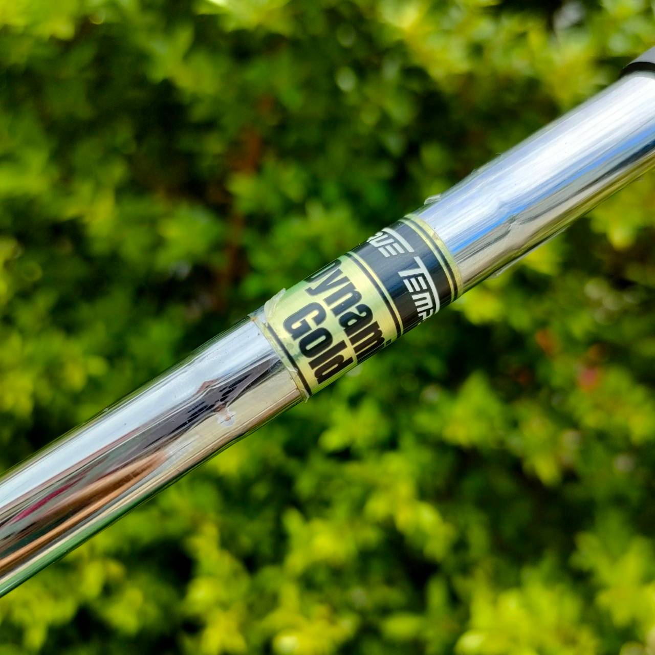 WEDGE CLEVELAND 588 -RTX- องศา 52 BOUNCE 10 ก้าน DYNAMIC GOLD FLEX WEDGE หน้ารุ่นนี้ ทั้ง SPIN MILLED และยังมีเลเซอร์ เพิ่มเส้น และร่องหน้าเหล็ก ไม้กอล์ฟมือสอง ของแท้ BY NakaraLuxurious