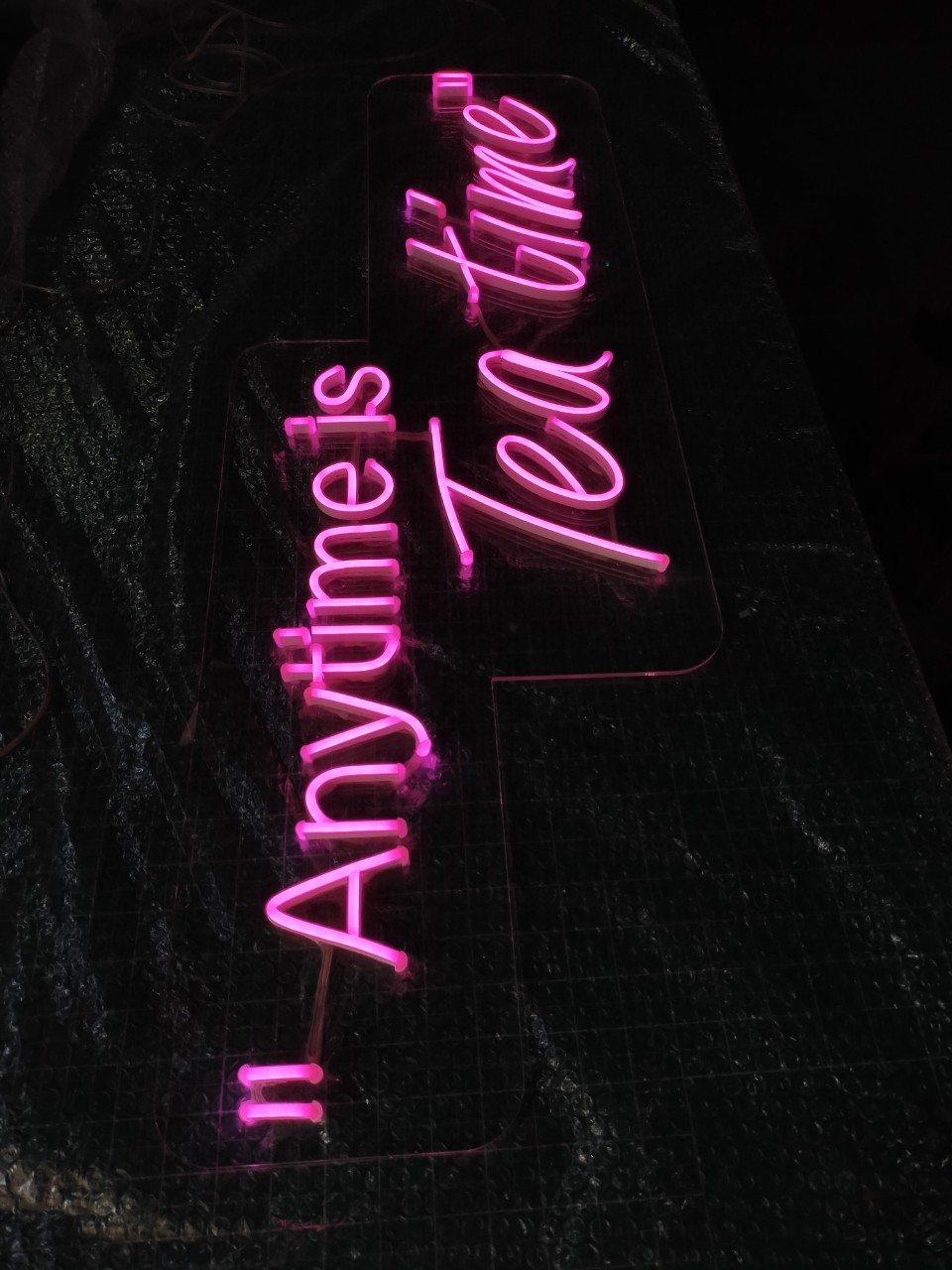 งานไฟเฟค