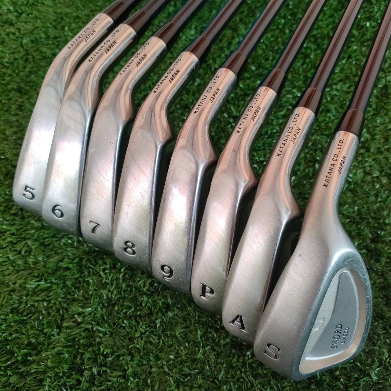 ชุดเหล็ก KATANA SWORD AX500 มีเหล็ก 5 - 9 เเละ PW AW SW ก้าน SWORD 352 DREAMY DISTANCE FLEX R เป็นชุดเหล็กพรีเมี่ยมญี่ปุ่นที่หน้าเด้งมาก!! ไม้กอล์ฟมือสอง ของแท้ BY NakaraLuxurious