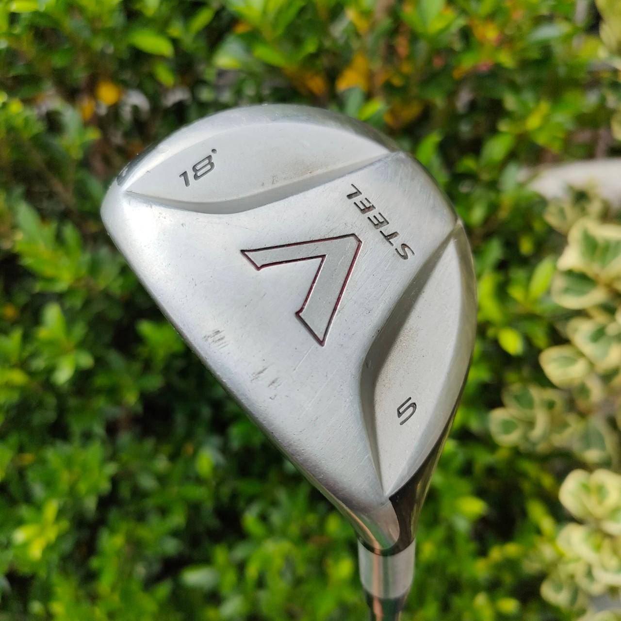 * ไม้กอล์ฟมือซ้าย * FW 5 TAYLORMADE V STEEL ก้าน RE*AX FLEX SR องศา18 เป็นแฟร์เวย์รุ่นที่สมบูรณ์ที่สุด ของแบรนด์ Taylormade ครับ