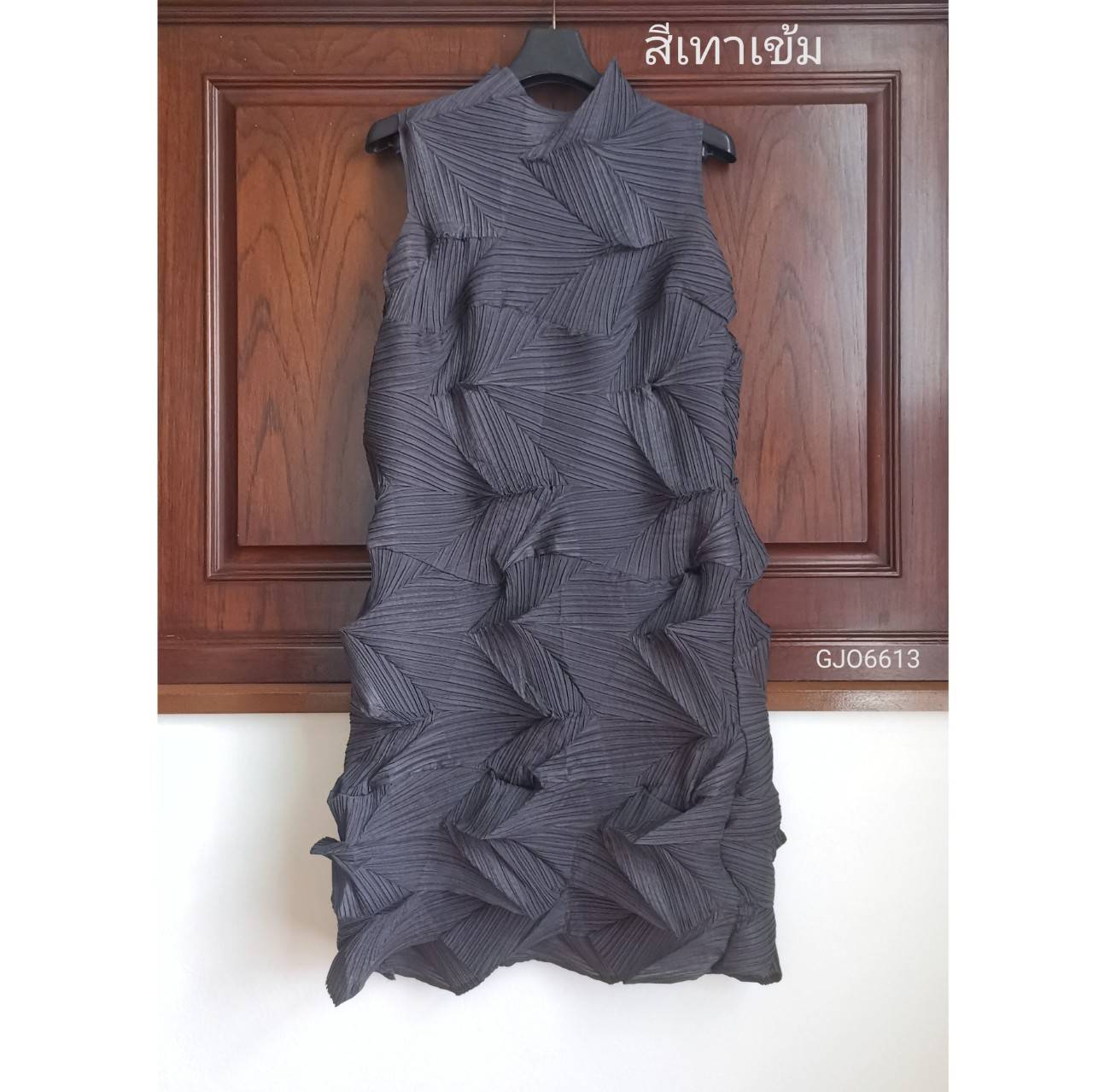 สีใหม่! 2MUAY รุ่น GJO6613-9 เดรสพลีทคุณภาพ SLEEVELESS ZIGZAG PLEATED DRESS 9 สี FREE SIZE