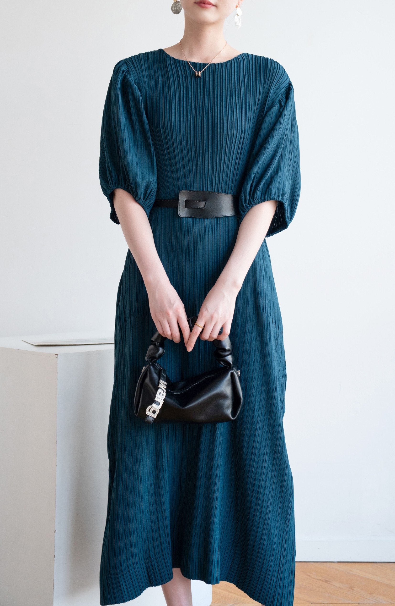 ปรับราคาลง20%!! อกถึง 60 นิ้ว 2MUAY รุ่น GJO1117P เดรสพลีทคุณภาพ BABY DOLL SLEEVE PLEATED DRESS 8 สี FREE SIZE