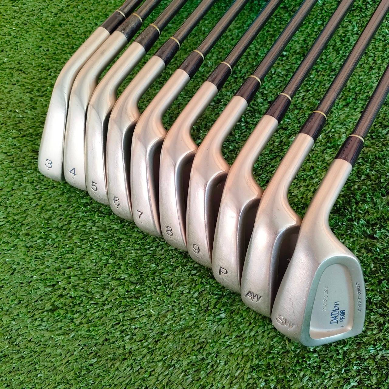 ชุดเหล็ก PRGR DATA 711 มีเหล็ก 3-9 เเละ PW AW SW ก้าน DATA080 PRGR M-37 3D CAVITY CONCEPT ตีง่ายมากๆ ตีดีแบบสุดๆ