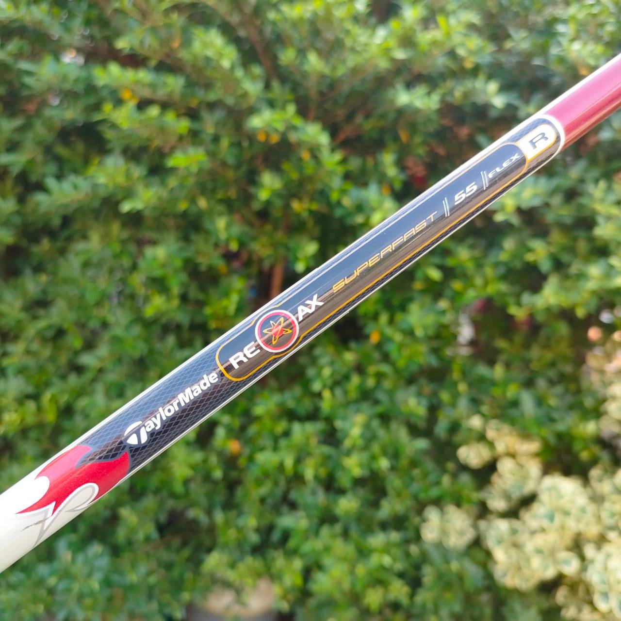HYBRID 4 TAYLORMADE BURNER RESCUE องศา 22 ก้าน FUJIKURA RE*AX FLEX R เป็น RESCUE ตัวที่ตีมากๆ ง่ายมากๆ!! ไม้กอล์ฟมือสอง ของแท้ BY NakaraLuxurious
