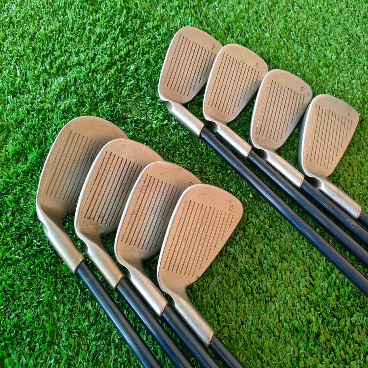 ชุดเหล็ก PING i3 PLUS BLADE จุดส้ม *** มีตำหนิ โลโก้ด้านหลังลอก *** มีเหล็ก 4-9 เเละ PW SW