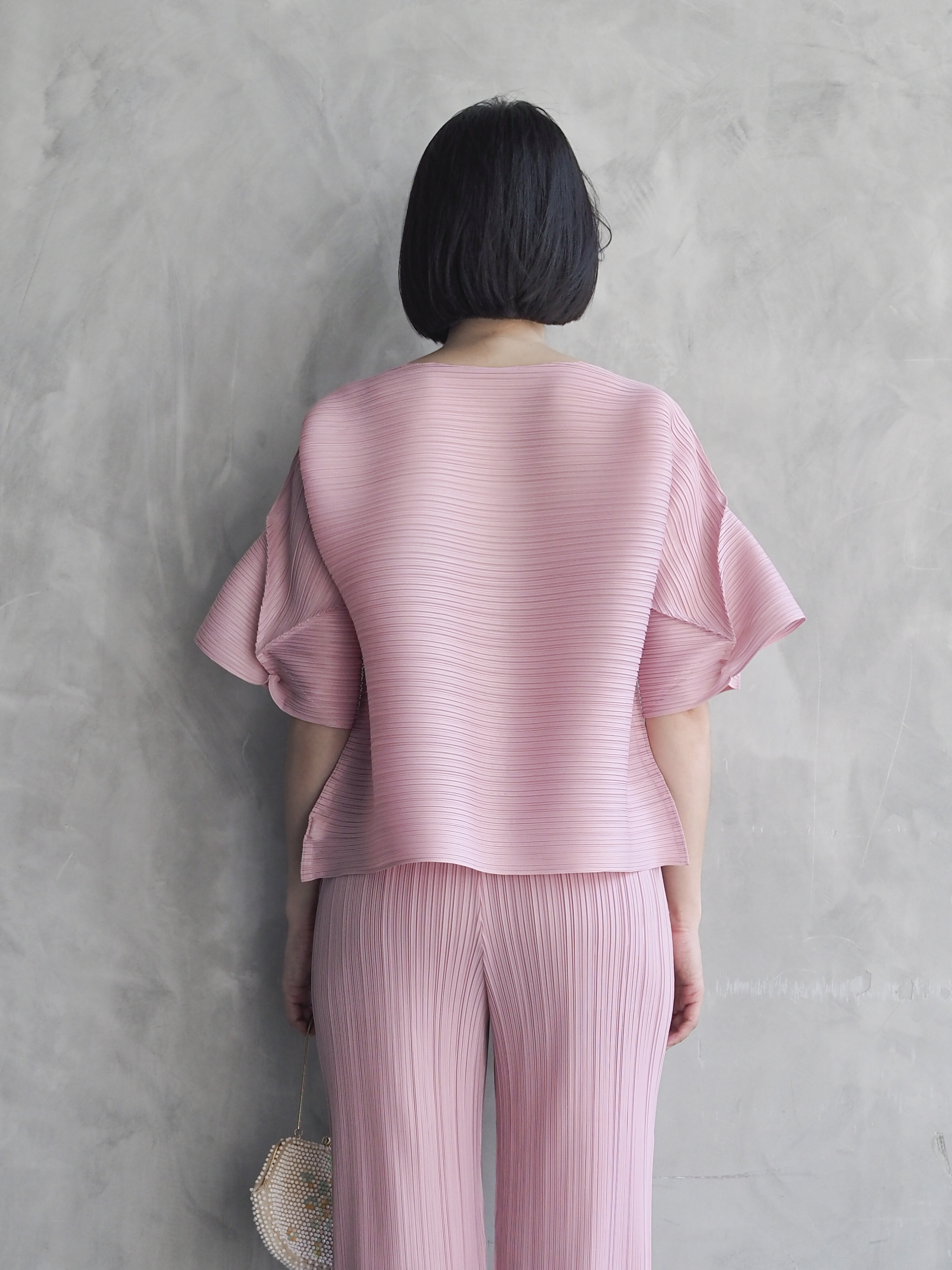 2MUAY รุ่น GJO9319-9 เสื้อพลีทคุณภาพ FLARE SLEEVE PLEATED TOP 7 สี FREE SIZE