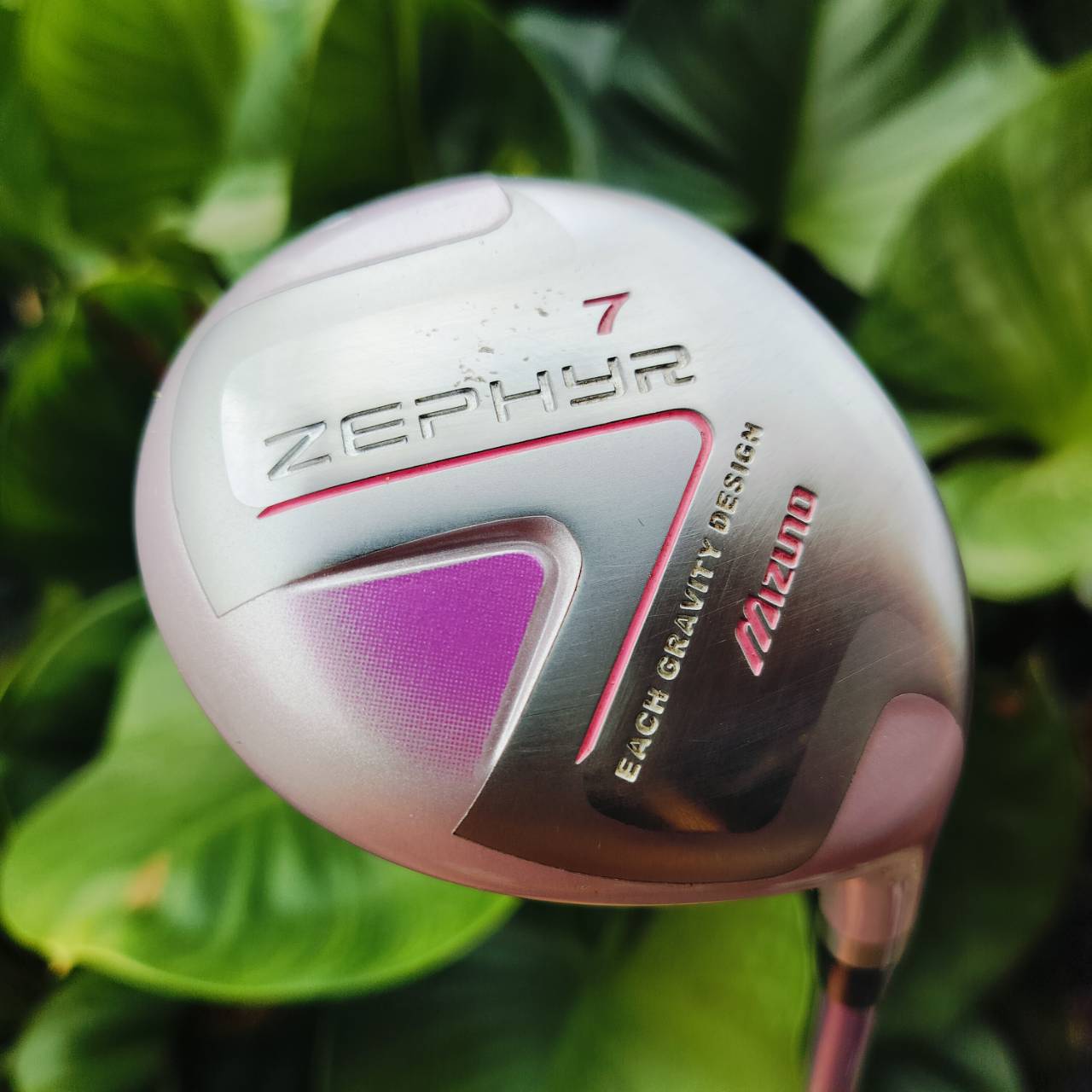 *** ไม้กอล์ฟสำหรับผู้หญิง *** FW7 MIZUNO ZEPHYR ก้านเบามากสำหรับผู้หญิง เป็น ZEPHYR รุ่นใหม่ ซีรี่ตีง่าย สำหรับคุณผู้หญิงที่สวิงไม่แรง ไม้กอล์ฟพรีเมี่ยมมือสอง ของแท้ By NakaraLuxurious