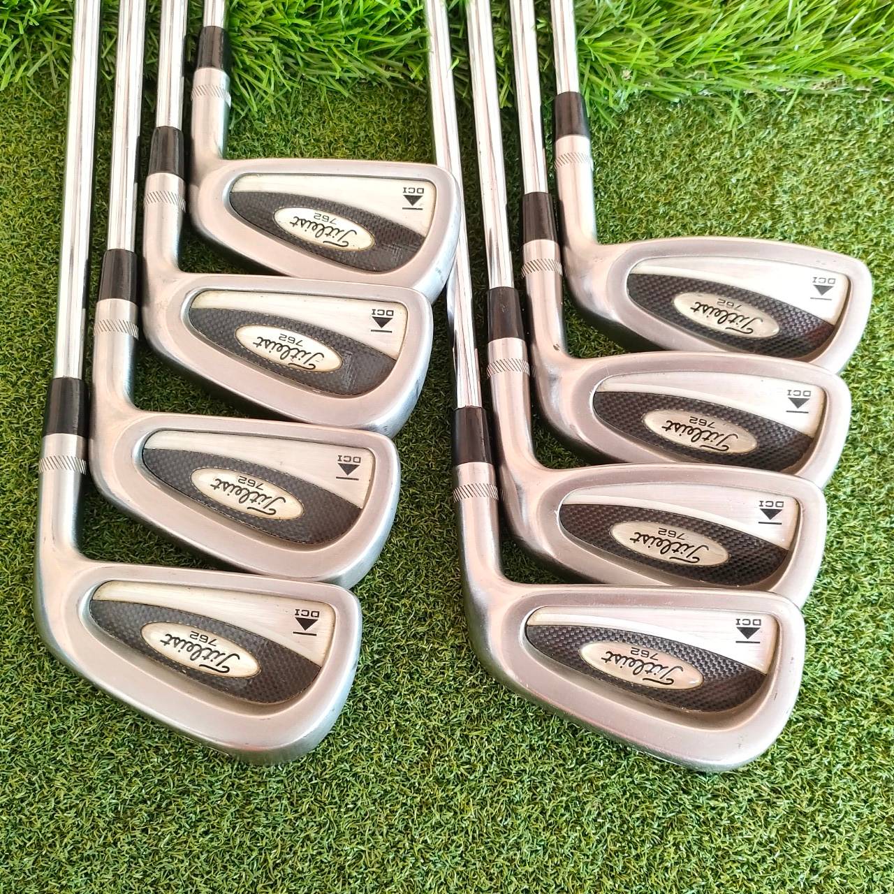 ชุดเหล็ก TITLELIST 762 DCI มีเหล็ก 3-9 PW ทั้งหมด 8 ชิ้น ก้าน DYNAMIC GOLD R300 เหล็กคม ตีไม่ยากครับ ให้สปินได้จัด