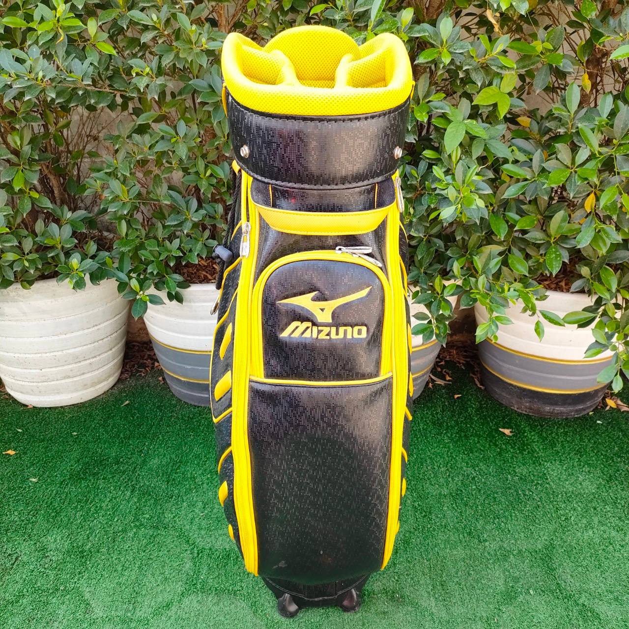 ถุงกอล์ฟ MIZUNO มือสอง สีดำเฟลือง สวยมากๆ