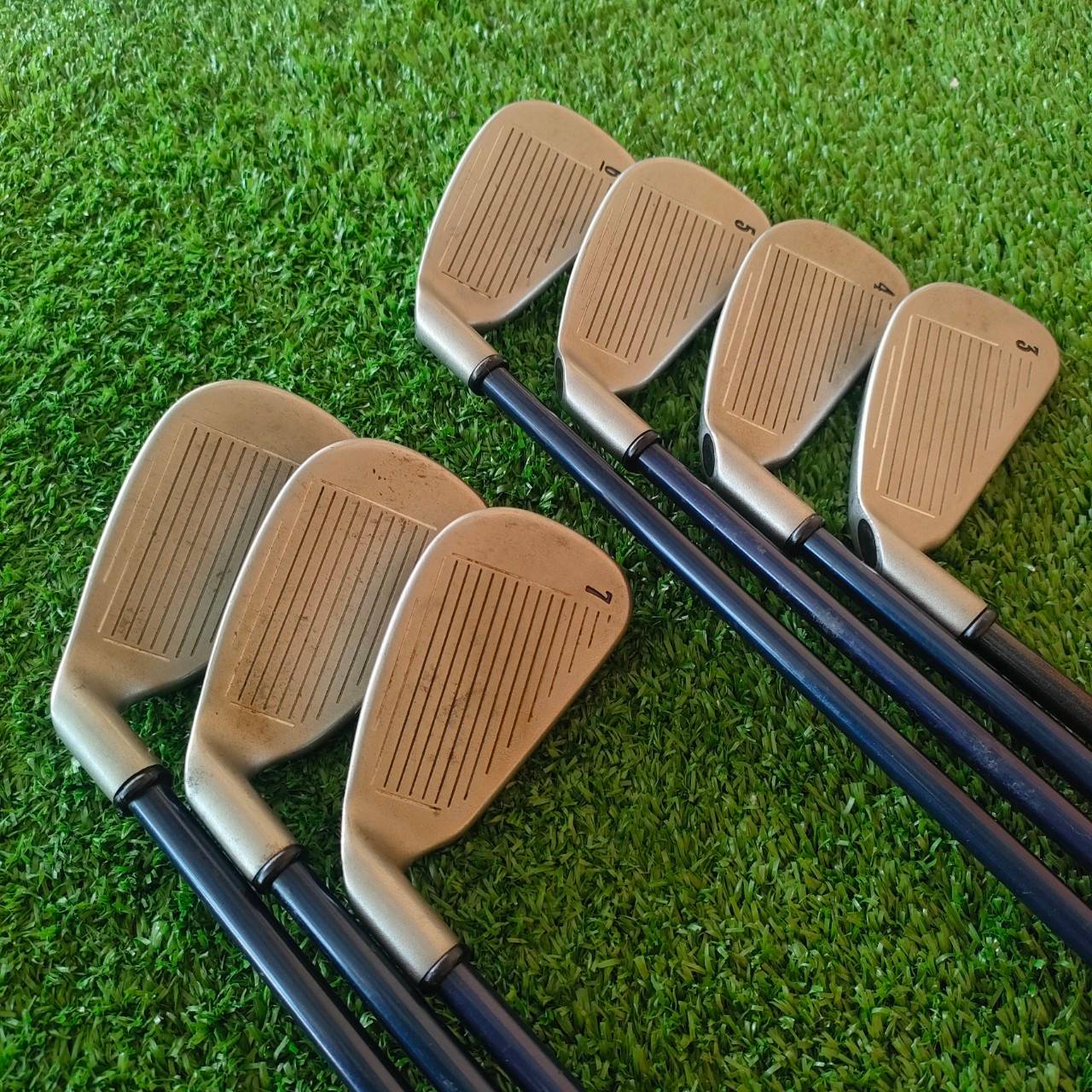 ชุดเหล็ก CALLAWAY BIG BERTHA X-12 มีเหล็ก 3-9 ก้าน RCH99 FLEX R ** เหล็ก 7 เเละ 8 สติ๊กเกอร์หลุด เเละ เหล็ก 8 ก้าน จะเป็น FLEX FIRM ไม้กอล์ฟมือสอง ของแท้ BY NakaraLuxurious