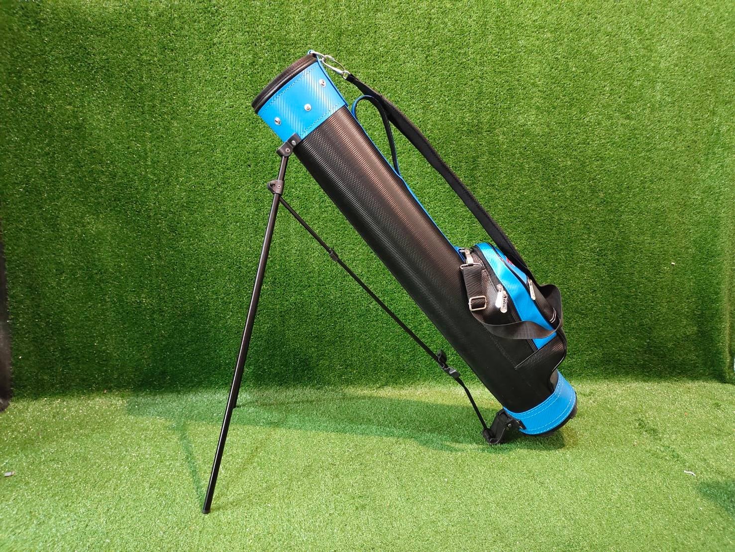 ถุงกอล์ฟ HALF SET PGM ขาตั้ง