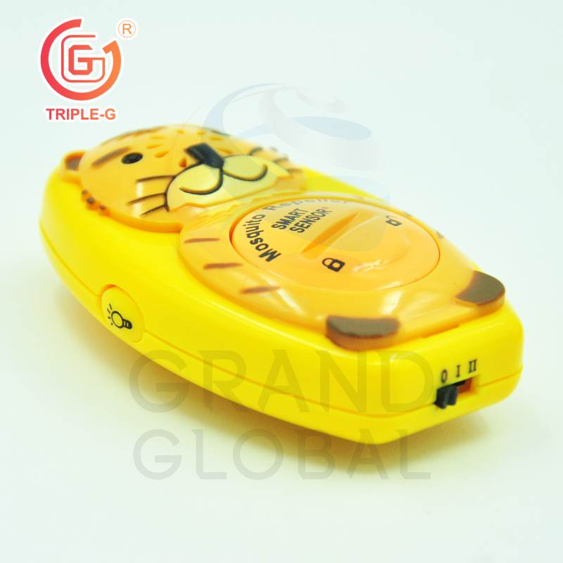 เครื่องไล่ยุง เครื่องไล่แมลง เครื่องไล่ ยุง แมลง ระบบ อัลตร้าโซนิค พกพา ติดตัว พร้อม สายคล้องคอ เหมาะสำหรับ เด็ก ใส่ถ่าน