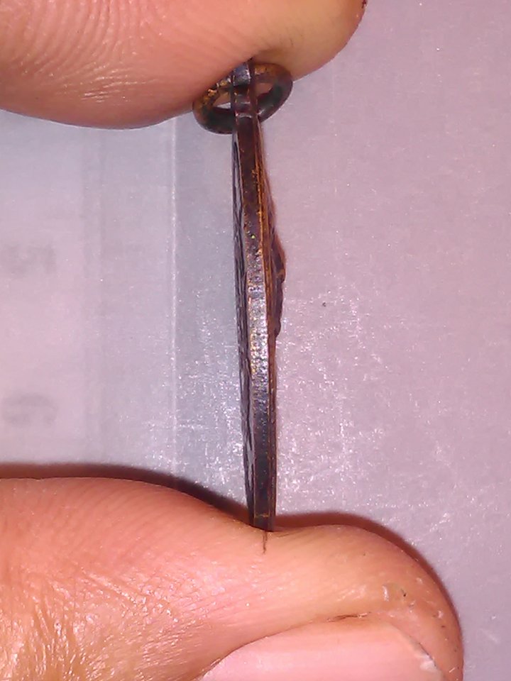 เหรียญ พระครู วิมล ปัญญาสาร ติกฺขปญฺโญ วัด ยูงทอง อ. บางกลํ่า สงขลา 200.-