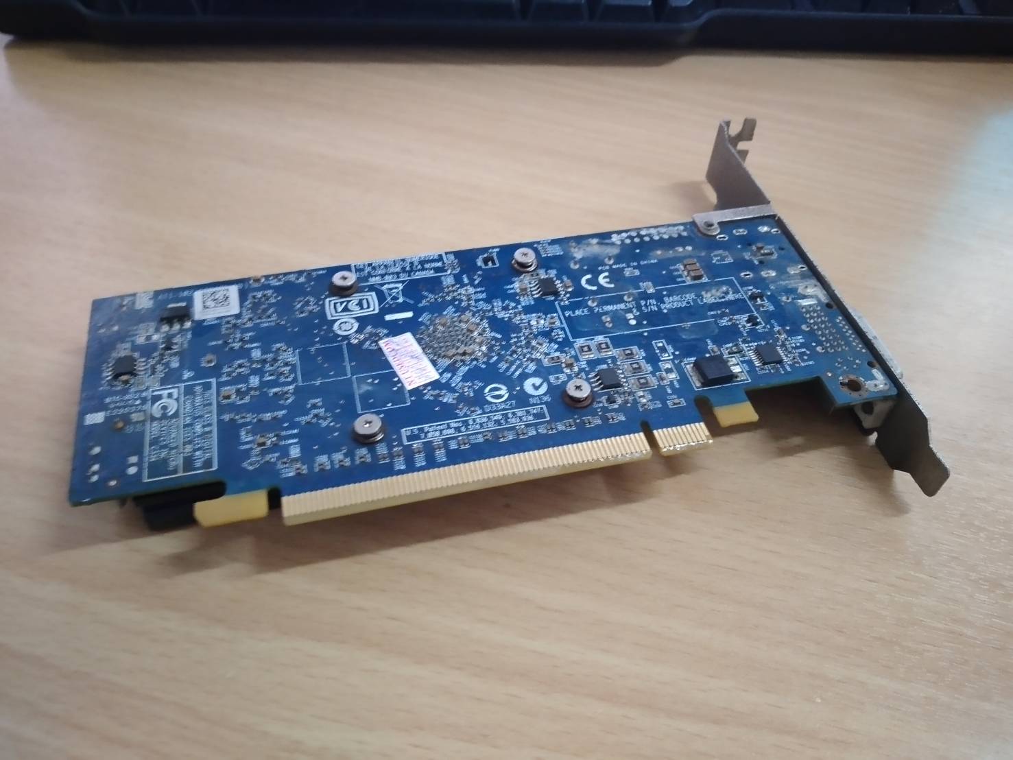 Amd Radeon HD7570 Dvi Video Card 9M4KG DDR5