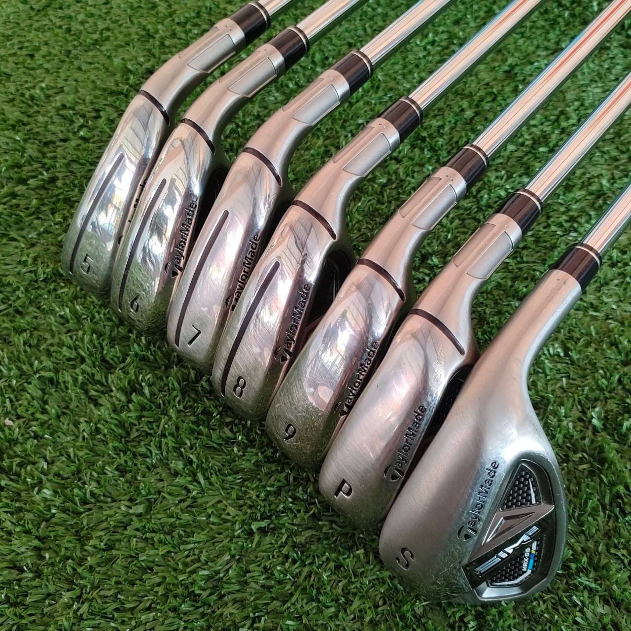 ชุดเหล็ก TAYLORMADE SIM2 MAX มีเหล็ก 5-9 เเละ PW SW ก้าน MAX MT KBS /85 FLEK S รุ่นใหม่ ตีไกลจัดๆ ตีง่ายจัดๆ สุดแล้วครับ ก้านดีมาก จองด่วน!!!