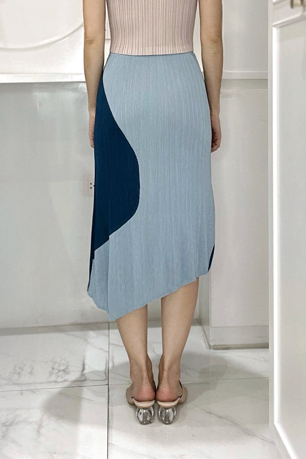 ปรับราคาลง20%!! ยาว 26นิ้ว! 2MUAY รุ่น GJO1090 กระโปรงพลีทคุณภาพ TWO TONE PLEATED SKIRT 6 สี FREE SIZE