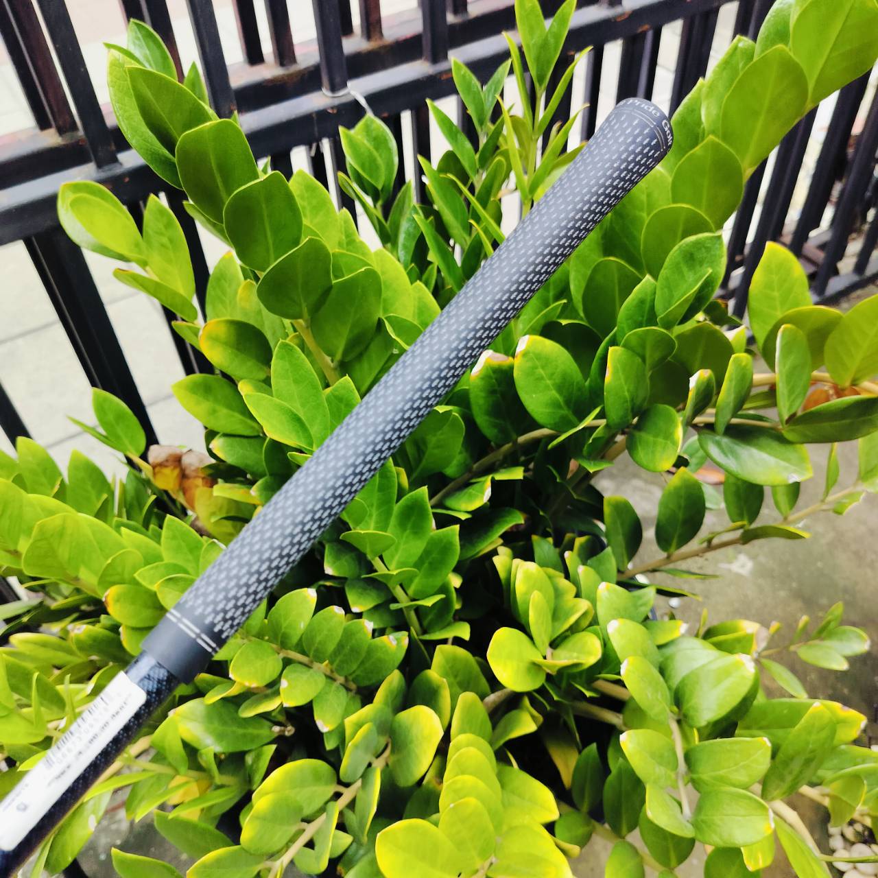 DRIVER TAYLORMADE SIM2 MAX องศา 9 ก้าน TENSEI BLUE FLEX S สภาพสวย มี COVER เดิม ตีไกลแบบเต็ม MAX เหมาะสำหรับท่านนักกอล์ฟที่ต้องการไม้ที่ตีลอยง่าย ได้ระยะ และการชดเชยความผิดพลาดสูงสุด!!! ไม้กอล์ฟพรีเมี่ยมมือสอง ของแท้ By NakaraLuxurious