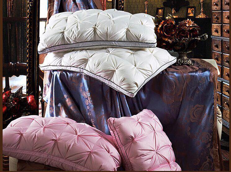 หมอนขนเป็ด "หลับฝันดี" สีชมพู (Have A Sweet Dream ; Pink Down Pillows)