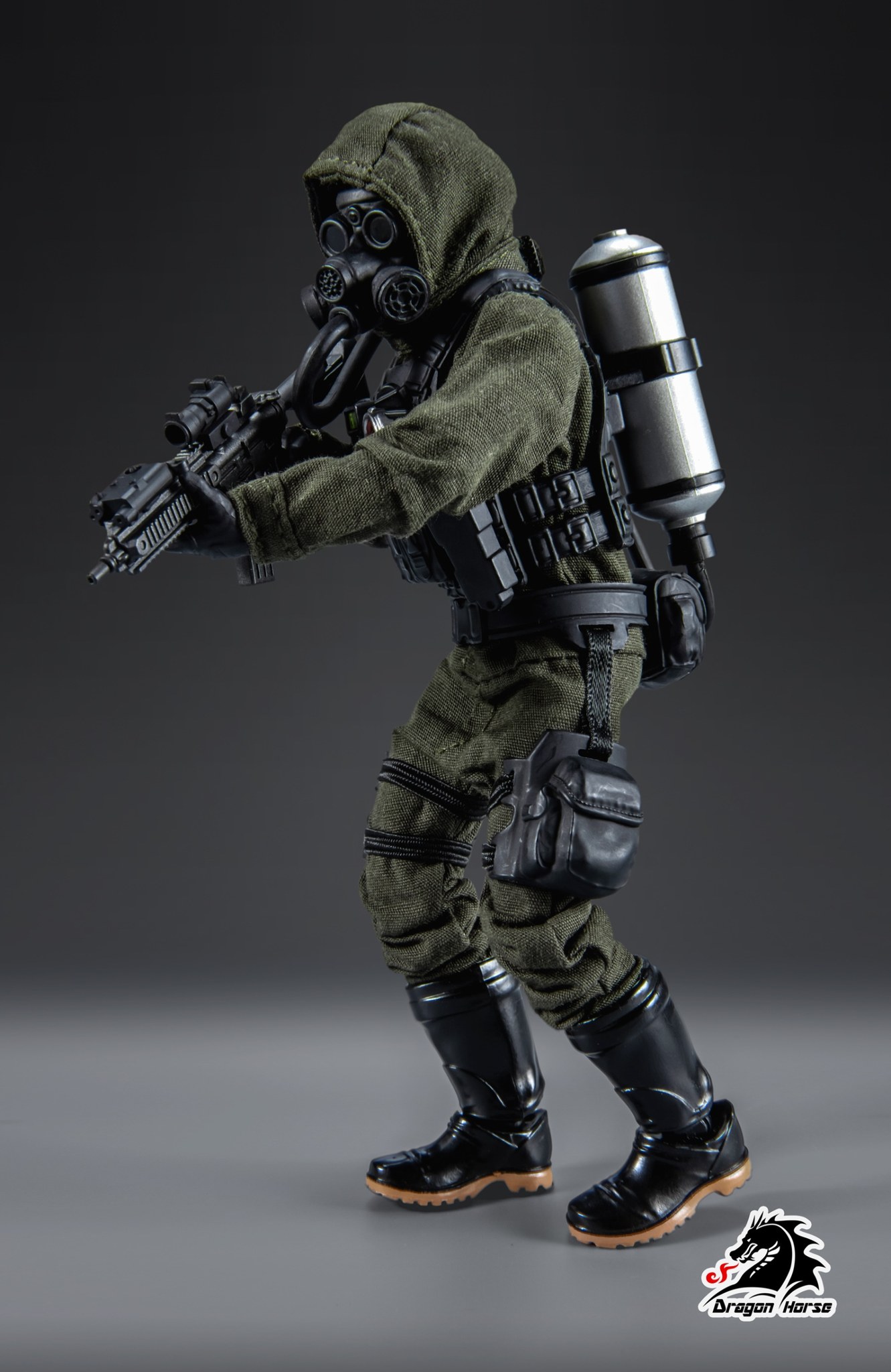 [สั่งจอง] Dragon Horse DH-S002LG 1/12 : SCP Foundation Series Mobile Task Force Zeta-9 "Mole" Green Limited Edition