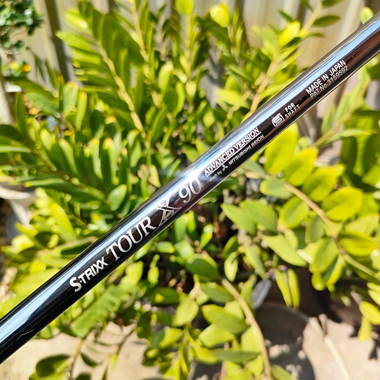 WEDGE ZODIA PREMIUM VERSION องศา 53 BOUNCE 04 ก้าน S-TRIXX TOUR X 90 FLEX WEDGE สุดยอด WEDGE งานแฮนเมด หายากมากๆ ไม้กอล์ฟพรีเมี่ยมมือสอง ของแท้ By NakaraLuxurious