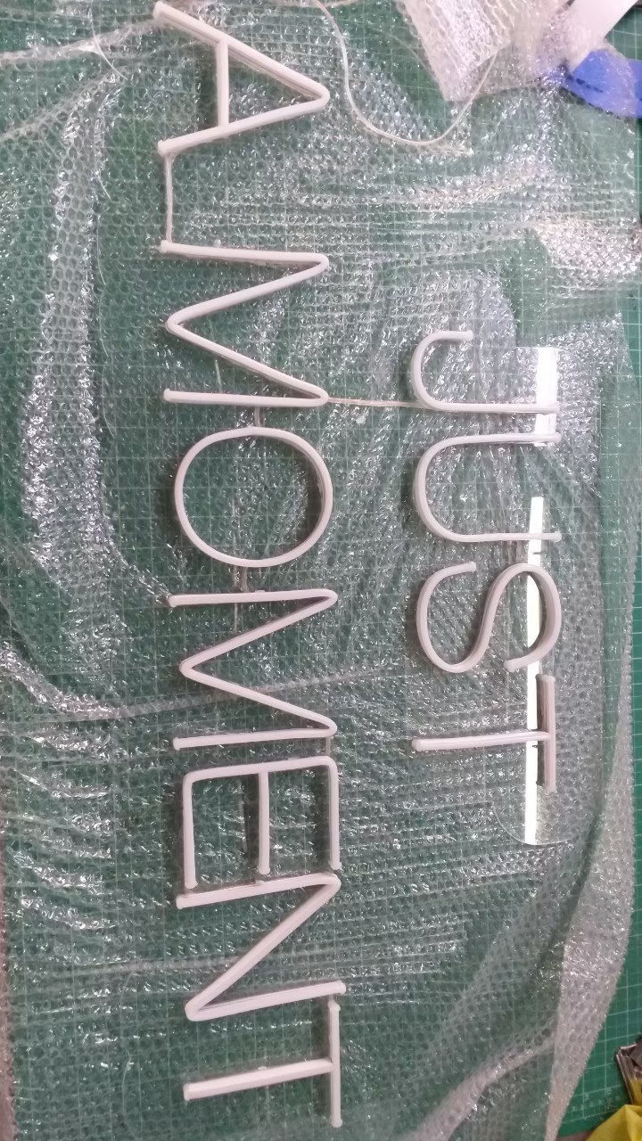 ป้ายไฟนีออน