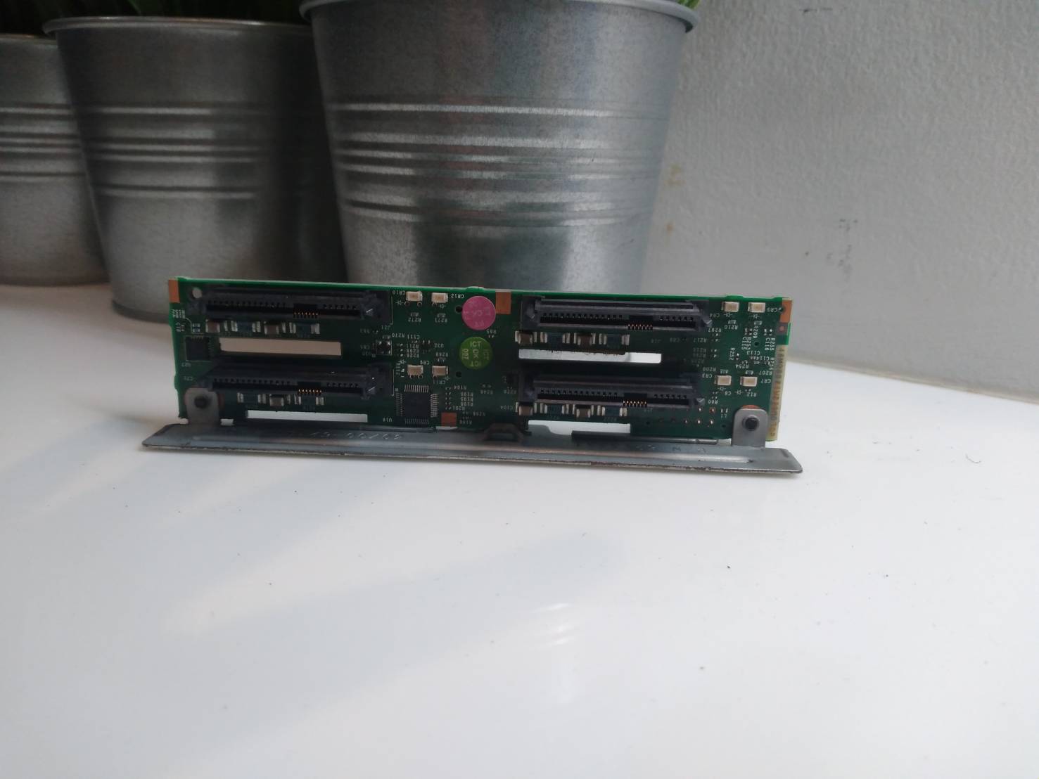 IBM X3550 M3 X3650 2.5' HDD SAS Backplane Board 59Y3915