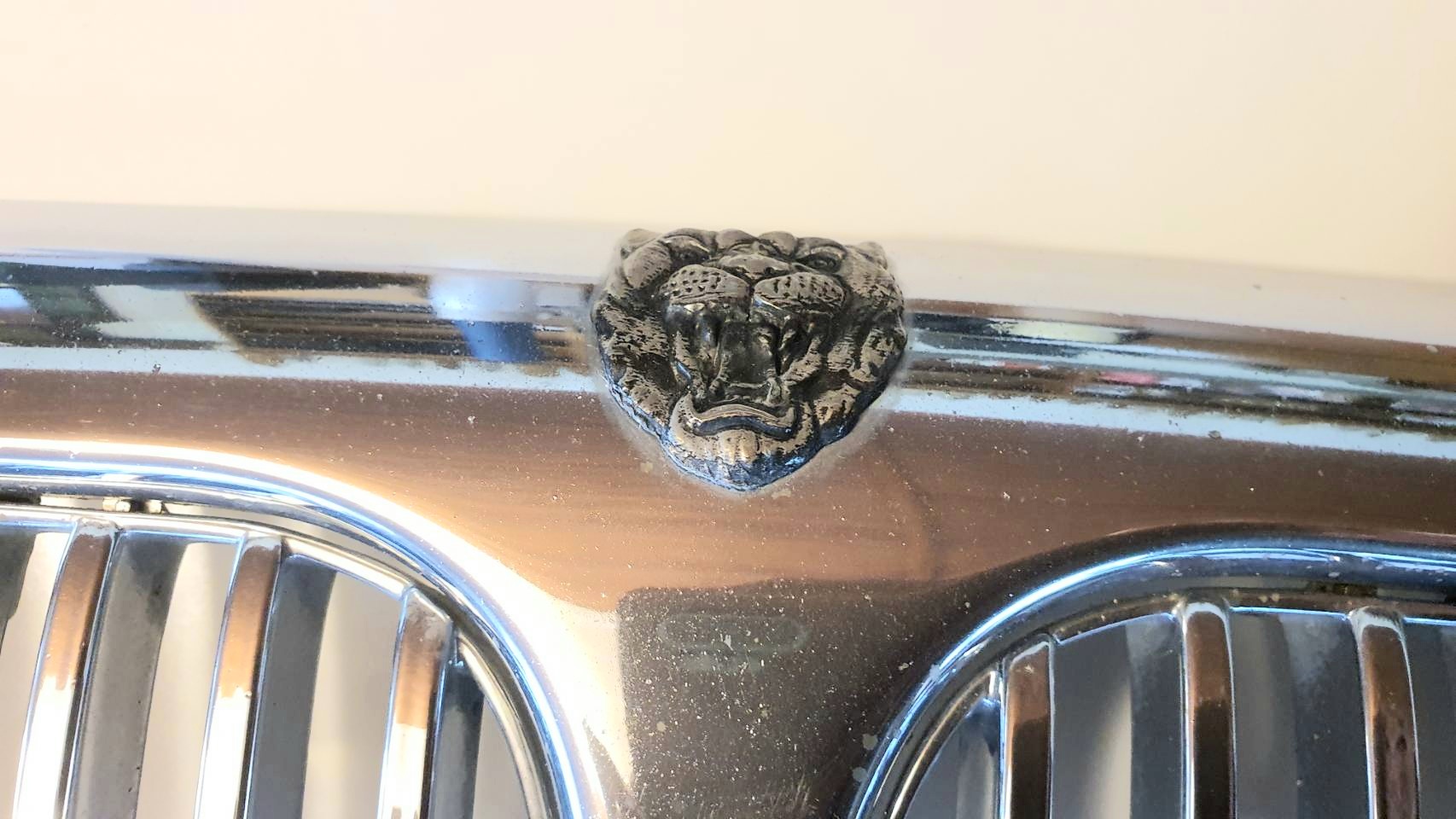 Kromimaski Jaguar X300 1995-1997, käytetty =250e