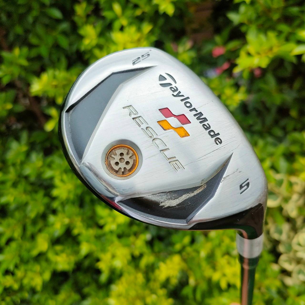 HYBRID 5 TAYLORMADE RESCUE องศา 25 ก้าน RE*AX FLEX R ก้านดีมาก รุ่นนี้ นิยมที่สุดใน RESCUE ตีดีตีง่าย เสียงเพราะแน่น สามารถไขปรับให้เข้ากับวงสวิงได้!!! ไม้กอล์ฟมือสอง ของแท้ BY NakaraLuxurious