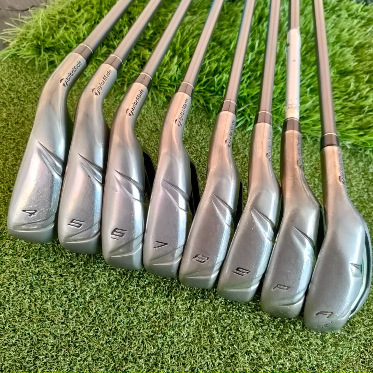 ชุดเหล็ก TAYLORMADE RBZ มีเหล็ก 4- 9 PW AW ชุด 8 ชิ้น