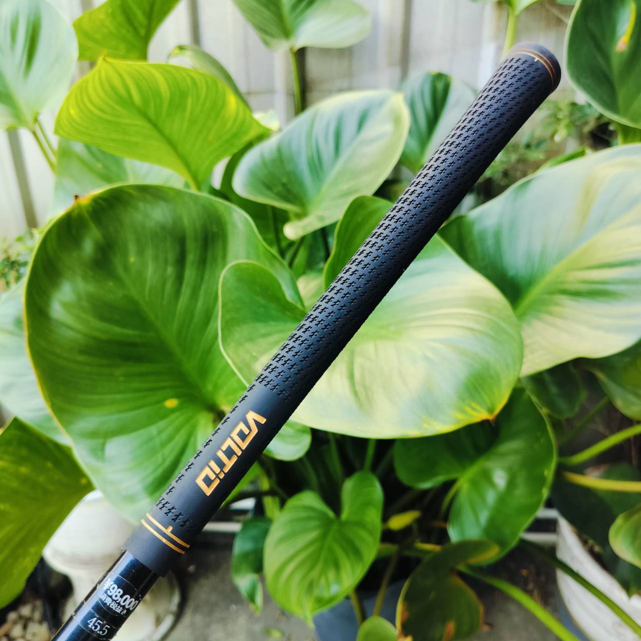 Driver SRIXON ZR800 องศา 9.5 ก้านกริพ VOLTIO ยาว 45.5 FLEX R ไม้ญี่ปุ่น วัสดุพรีเมี่ยม สุดยอดคุณภาพ ไม้กอล์ฟพรีเมี่ยมมือสอง ของแท้ By NakaraLuxurious