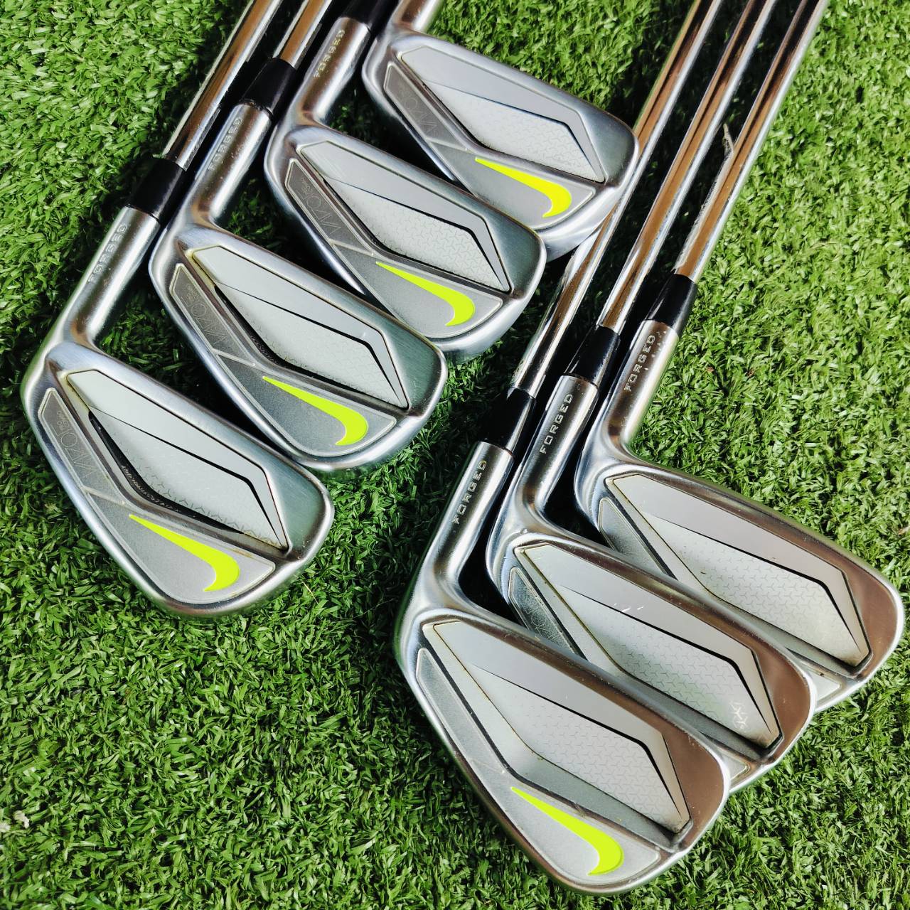 ชุดเหล็ก NIKE VAPOR PRO COMBO FORGED ก้าน NSPRO MODUS 120 FLEX S มีเหล็ก 4 5 6 7 8 9 PW ตีดีมากๆ มีรูปลักษณ์ที่สะอาดตาและหน้าเหล็กที่ให้พลังเพิ่มระยะทาง เป็นการรวมตัวของพลังและความแม่นยำ ไม้กอล์ฟพรีเมี่ยมมือสอง ของแท้ By NakaraLuxurious