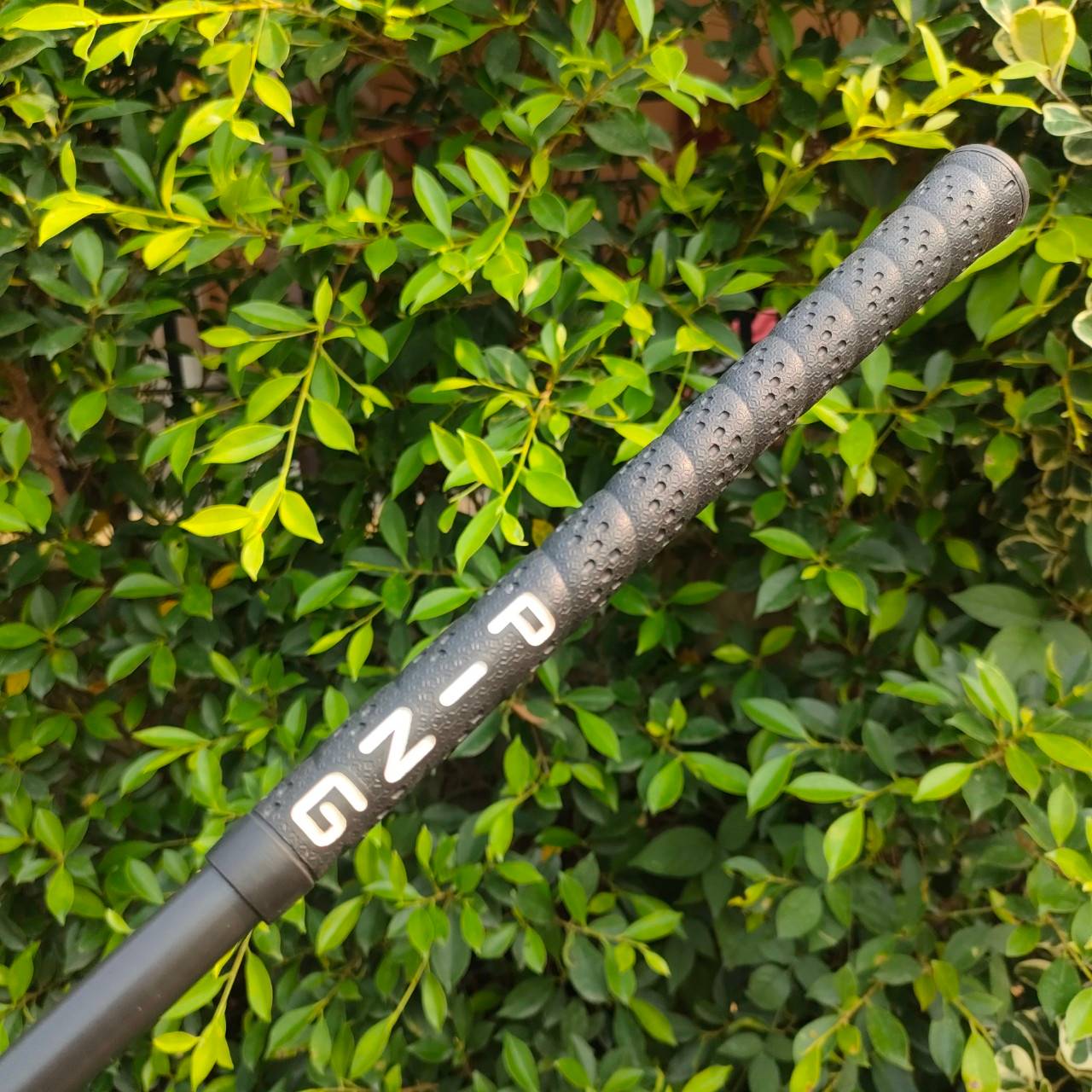 เหล็ก 8 PING ZING KARSTEN จุดดำ ก้าน ALDILA FLEX R beryllium copper แท้ๆ วัสดุสุดพรีเมี่ยม และหายากมากๆ สภาพสวยเลยครับ ก้านดีมากๆ