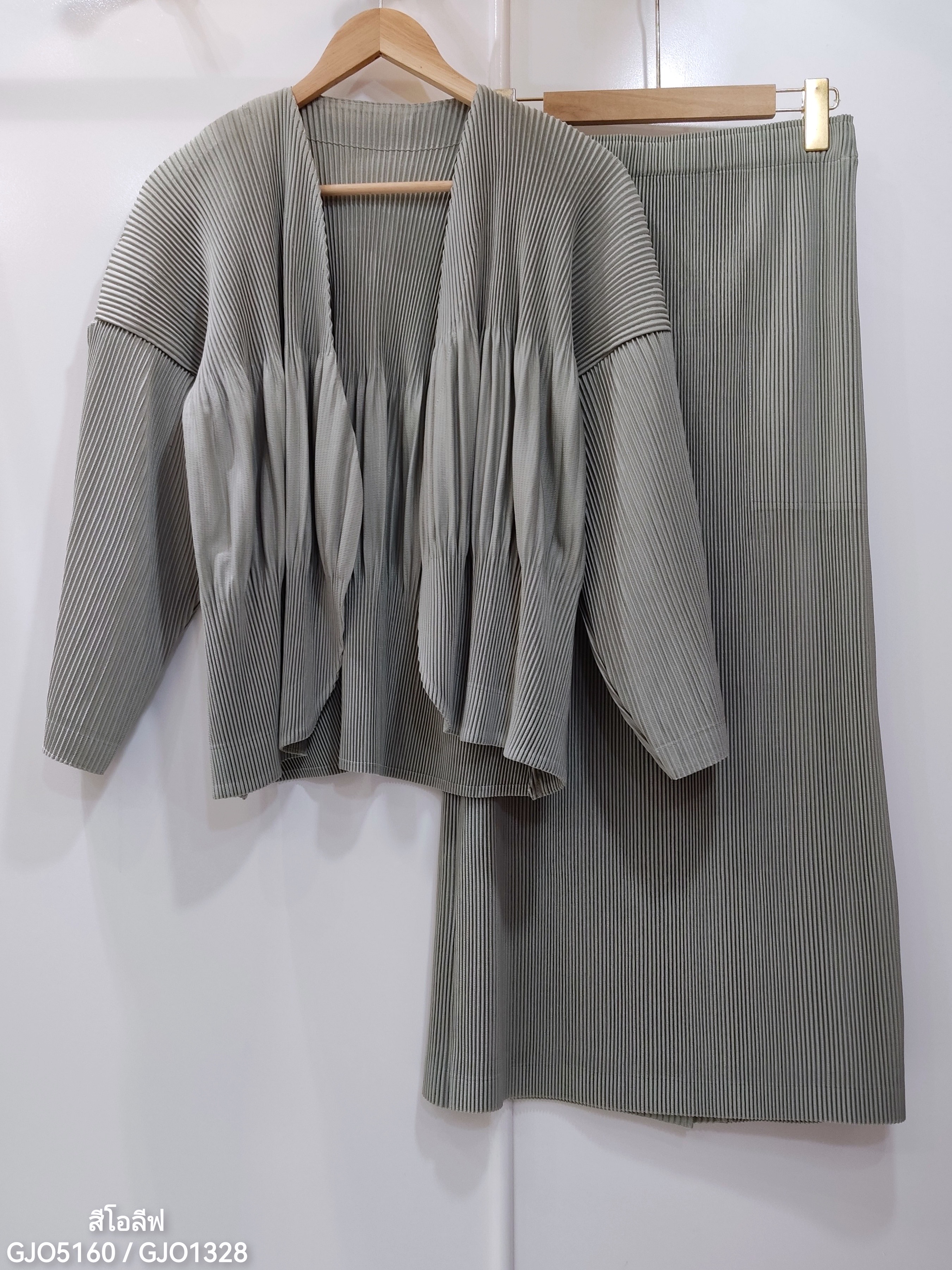 เซ็ต 2ชิ้น! 2MUAY รุ่น GJO5160 / GJO1328 เซ็ตพลีท THICK OPEN FRONT CARDIGAN WITH SKIRT PLEATED SET 12 สี FREE SIZE