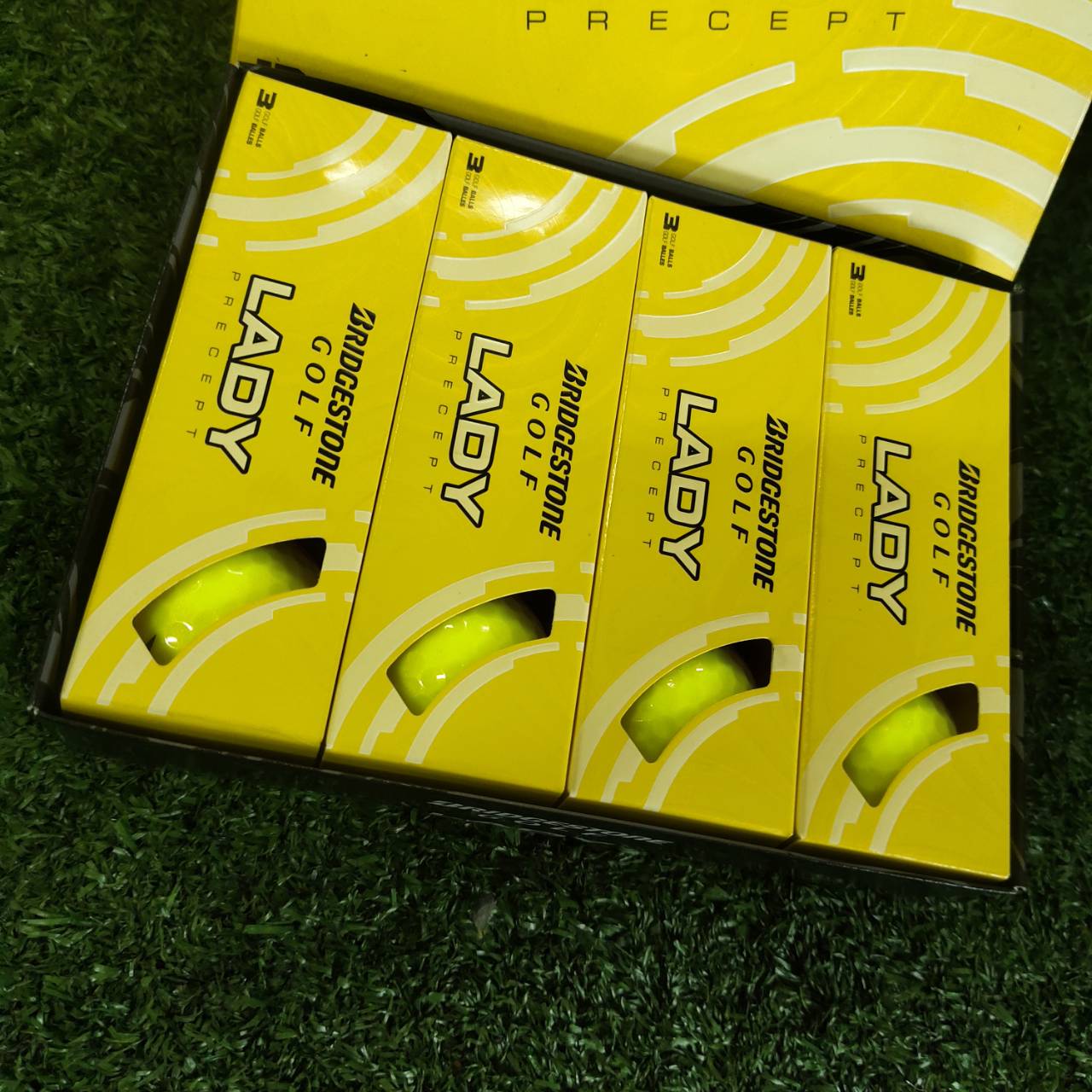 ลูกกอล์ฟ BRIDGESTONE GOLF – LADY PRECEPT YELLOW ลูกผู้หญิง ที่ทั้ง นุ่ม ตีไกล มองเห็นชัด!