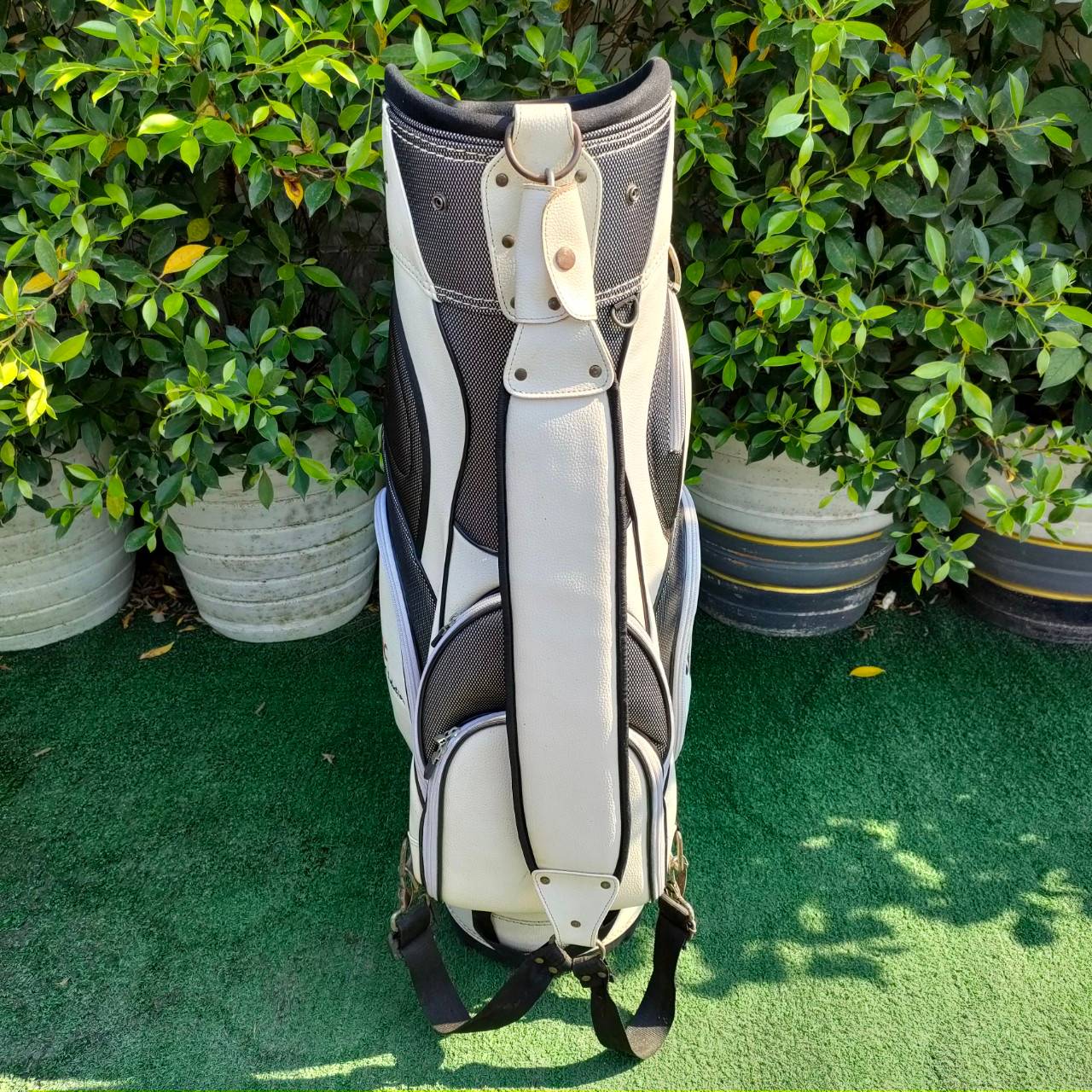 ถุงกอล์ฟ PIFEC มือสอง ถุงสีสวยไม่ซ้ำใคร สภาพพร้อมใช้