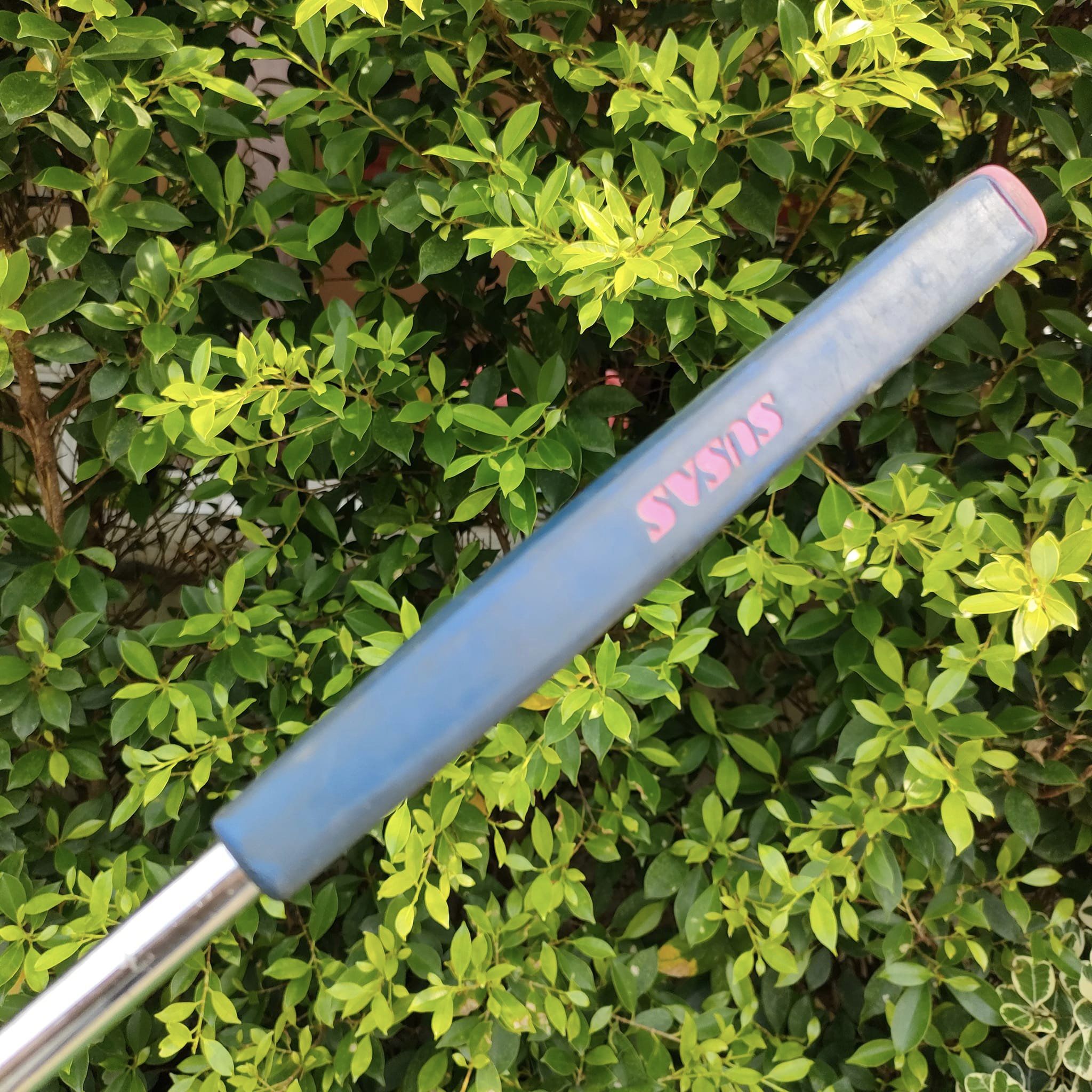 ** ไม้กอล์ฟสำหรับท่านที่ถนัดซ้าย** PUTTER TITLEIST SCOTTY CAMERON STUDIO SELECT NEWPORT2 ความยาว 34 นิ้ว พร้อม COVER หายาก สภาพสวยเดิมๆเลยครับ พัตเตอร์อันดับ 1 ตลอดกาล