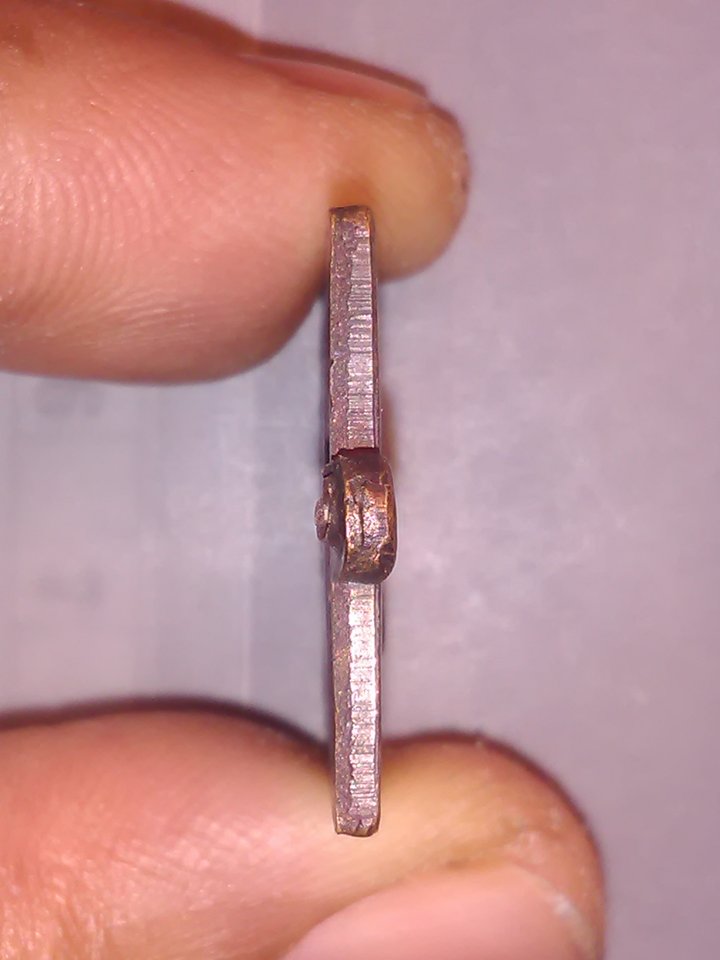 เหรียญ หลวงพ่อ วัด หนองกระโดน ปี พ.ศ. 2543 200.-