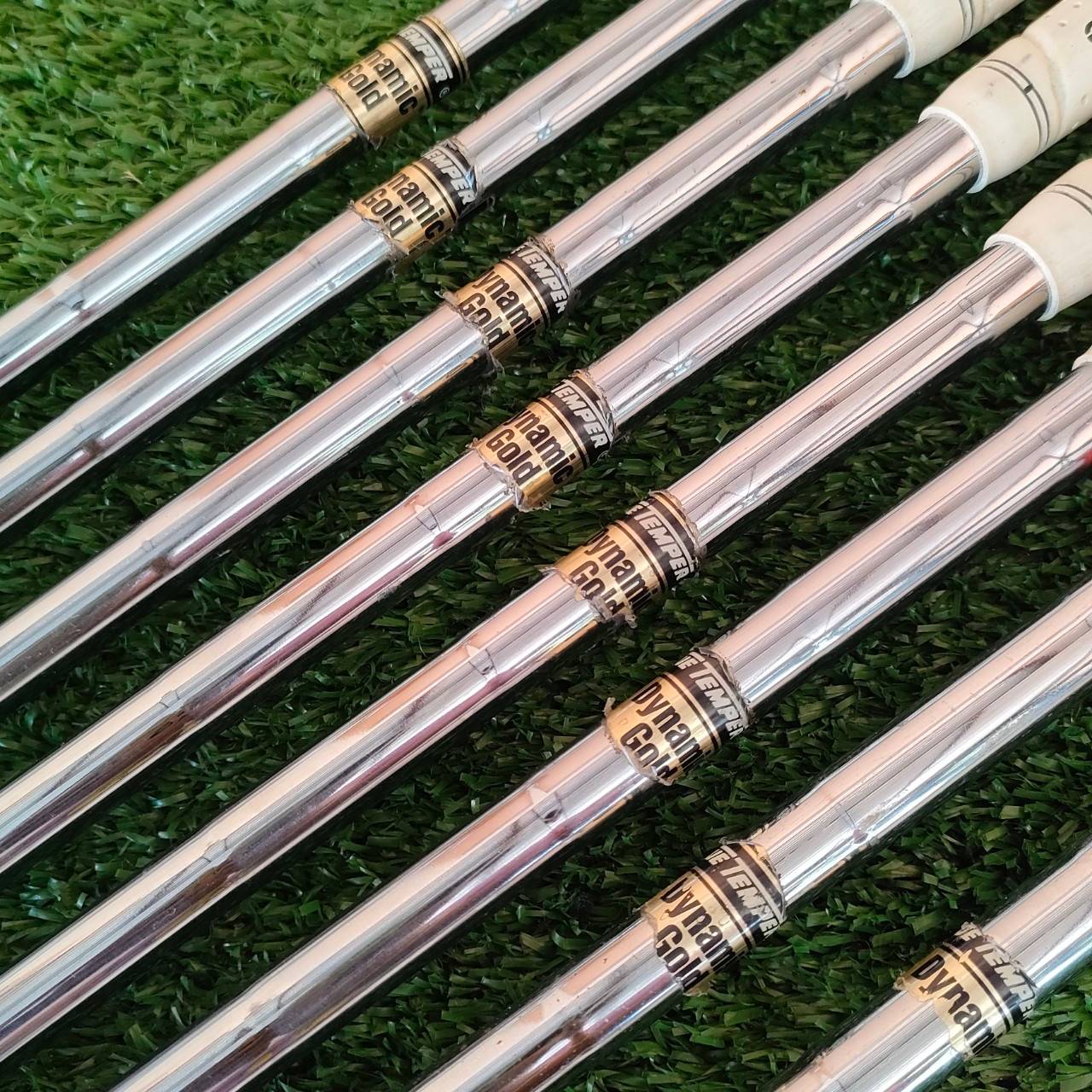 ชุดเหล็ก MIRACLE FORGED มีเหล็ก 5-9 เเละ PW SW P/S ก้าน DYNAMIC GOLD S200 เหล็กพรีเมี่ยม FORGED CAVITY ใส่ GRIP GOLF PRIDE ไม้กอล์ฟมือสอง ของแท้ BY NakaraLuxurious